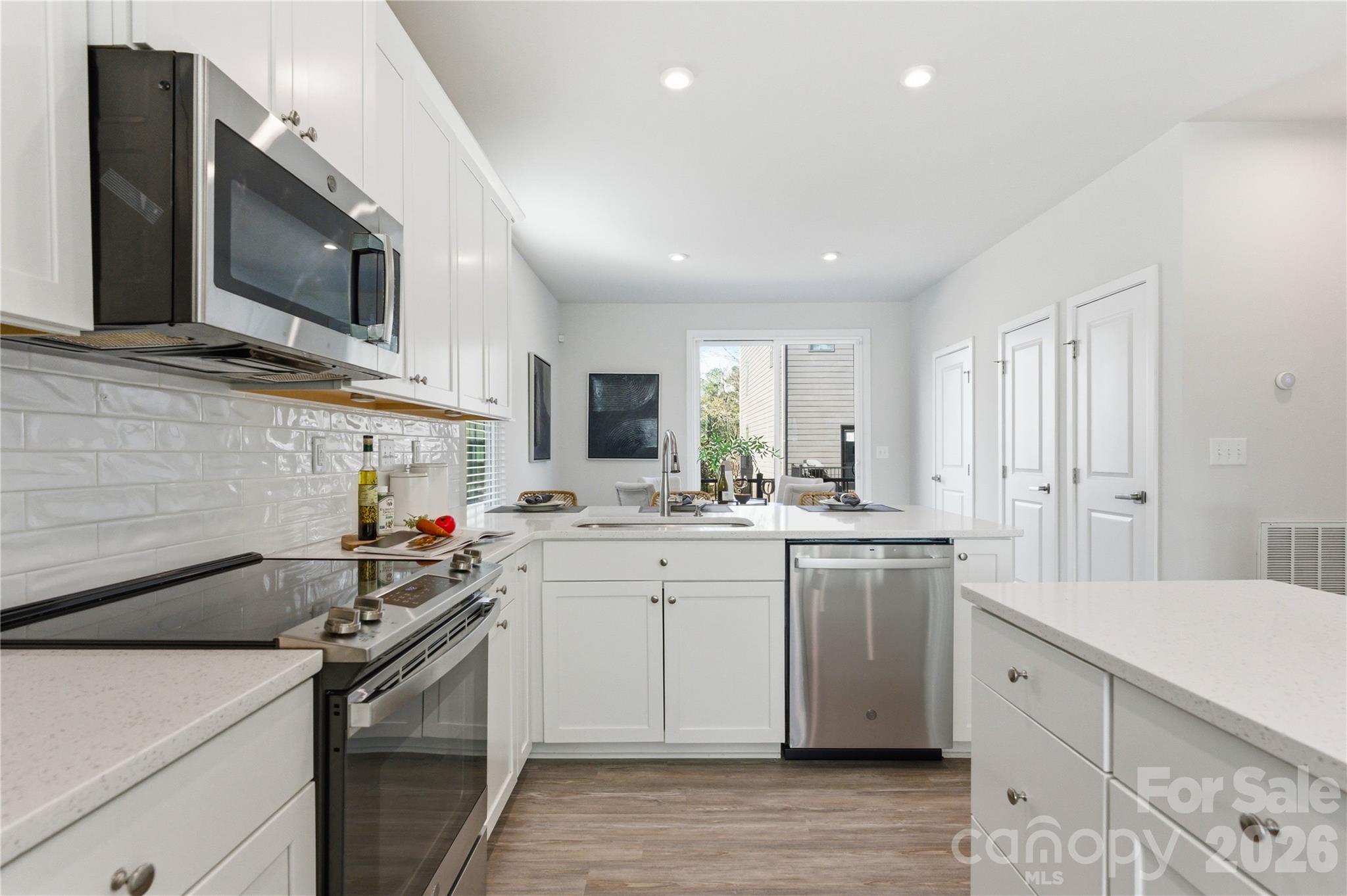 3730 Ellington Street — Charlotte
