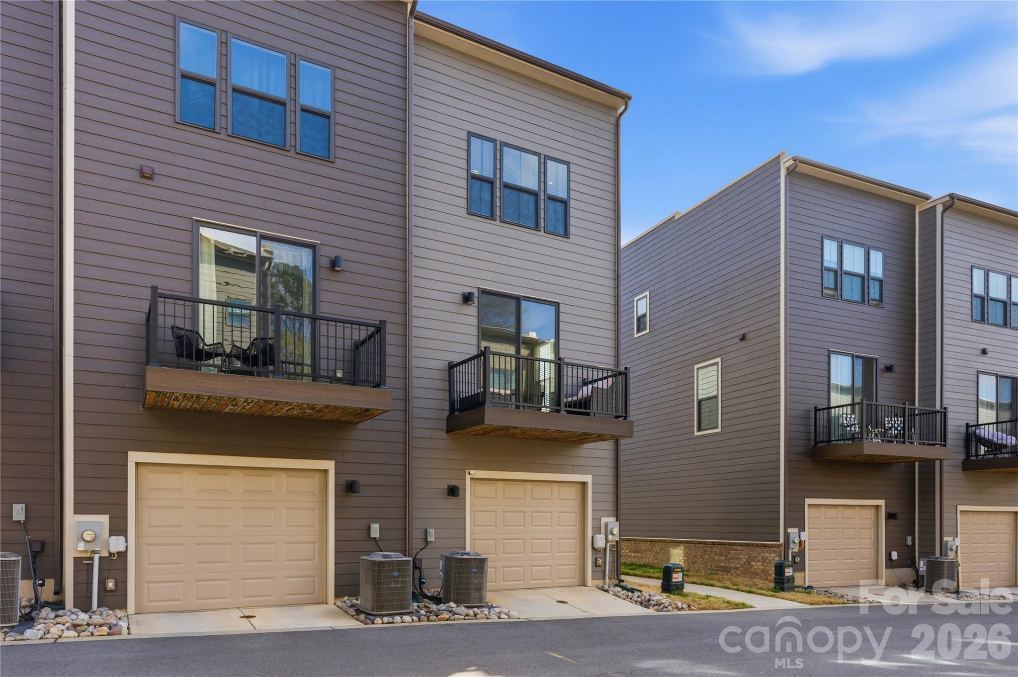 3730 Ellington Street — Charlotte