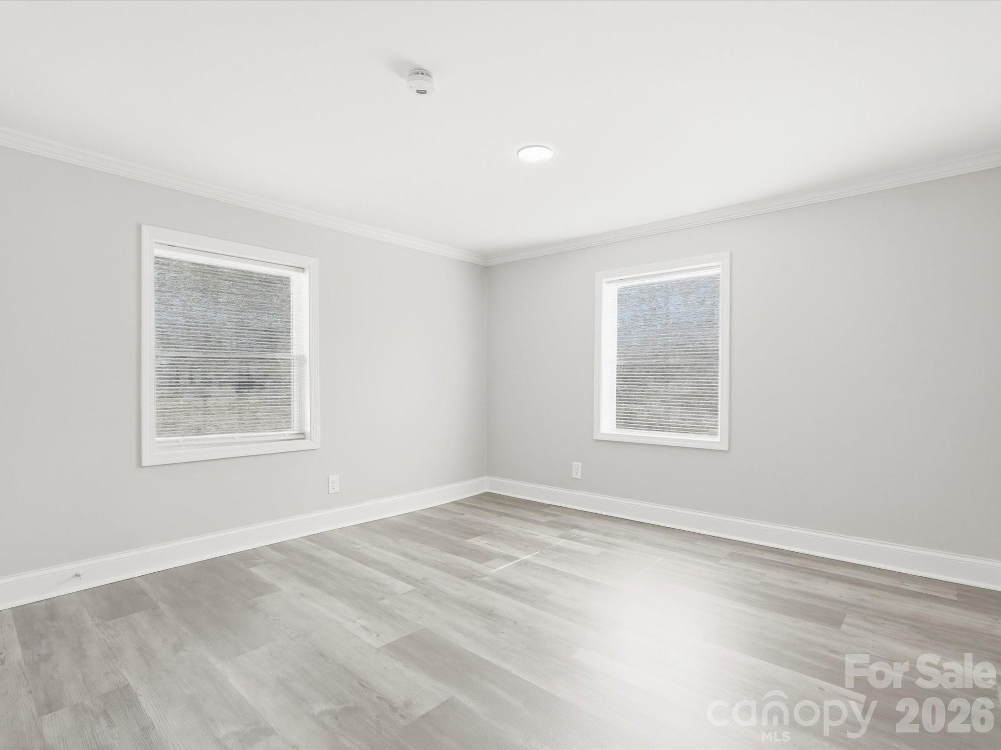 3900 Plainview Road — Charlotte