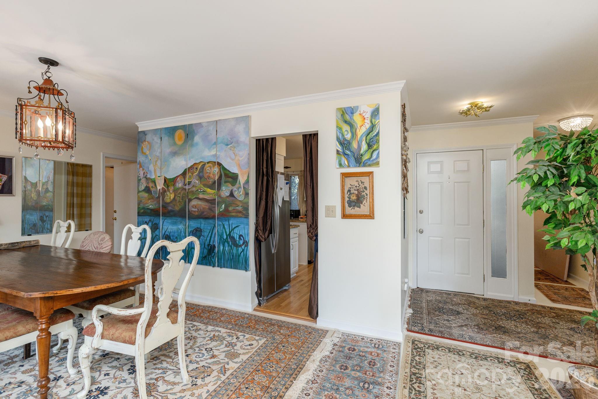 111 BLUFFVIEW Lane — Flat Rock