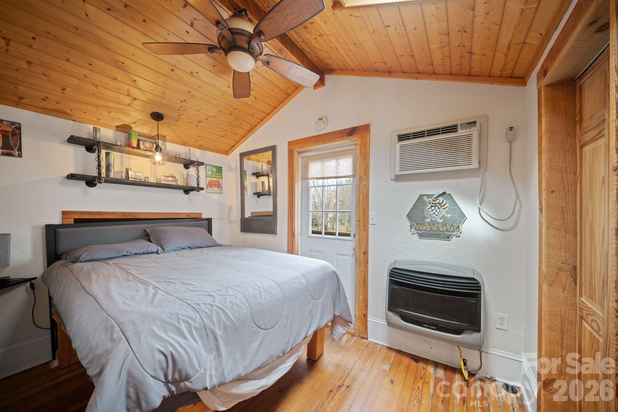141 Louisiana Avenue — Asheville
