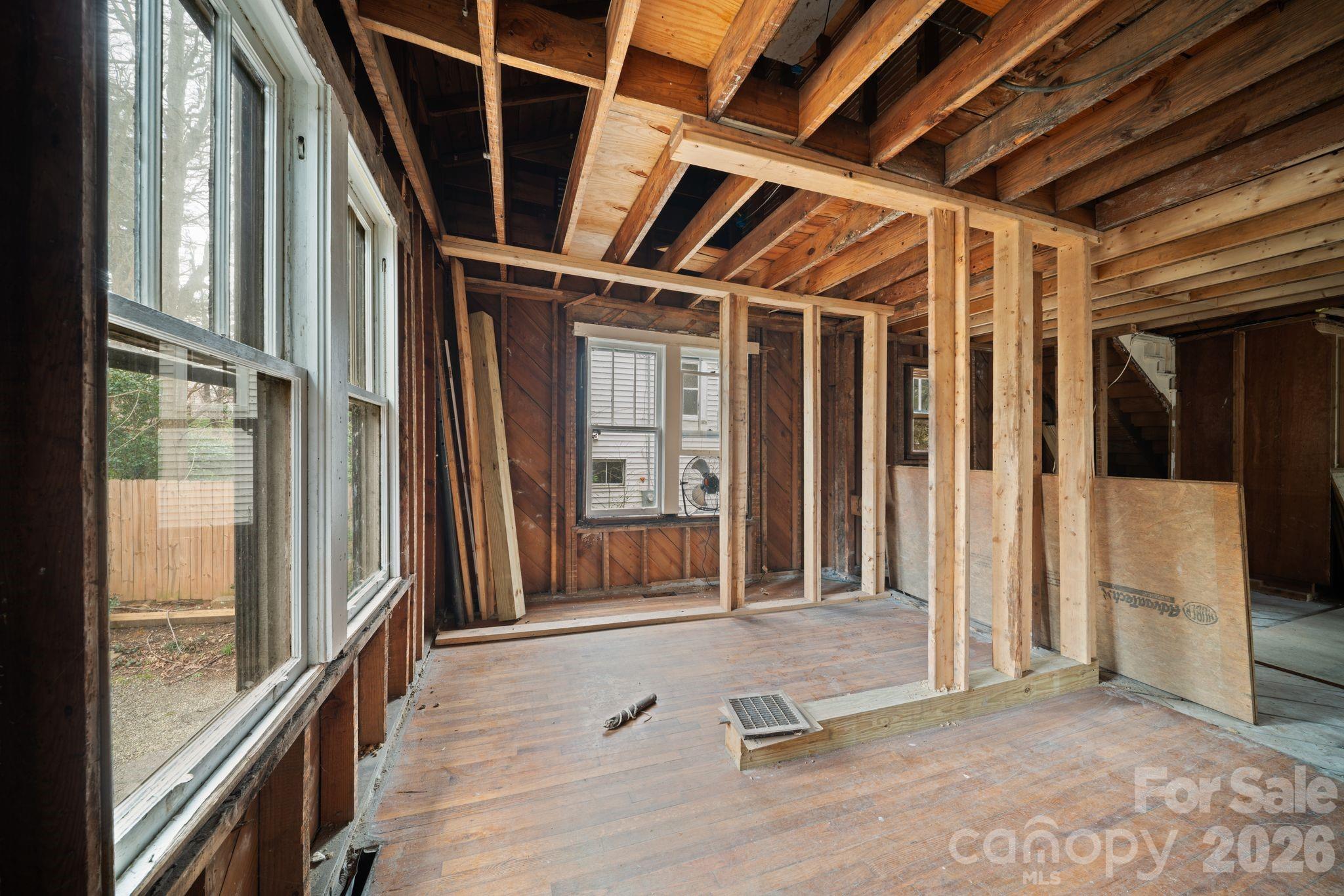 141 Louisiana Avenue — Asheville