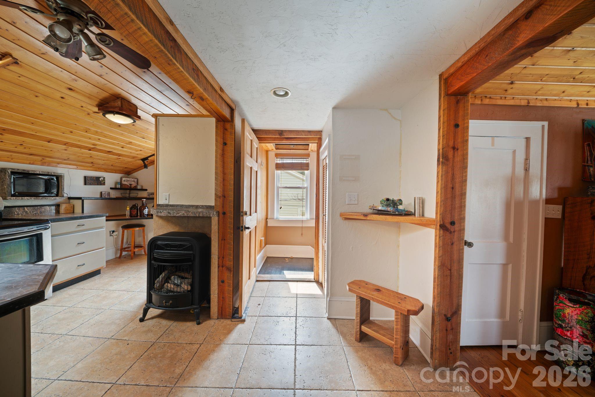 141 Louisiana Avenue — Asheville
