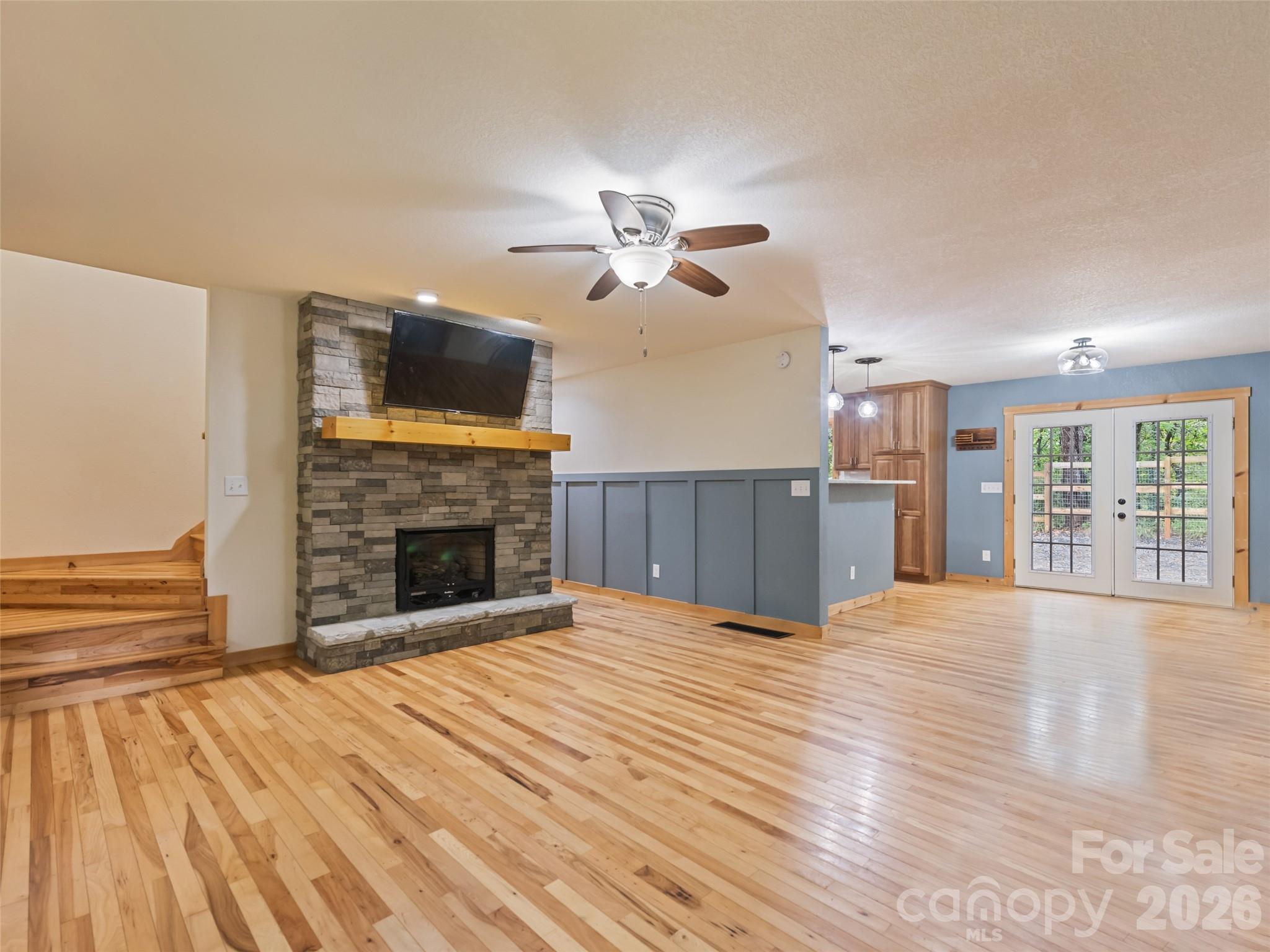 364 Lee Street — Sylva