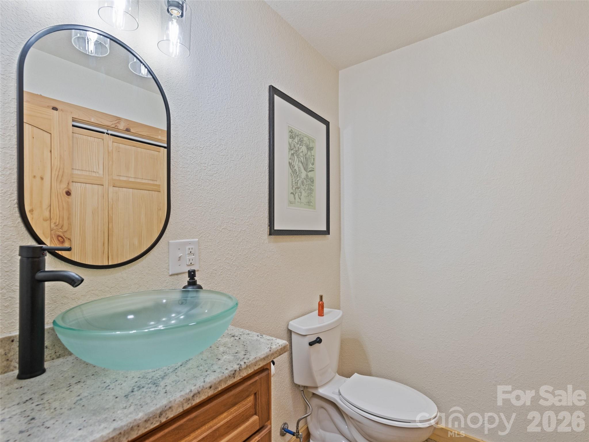 364 Lee Street — Sylva