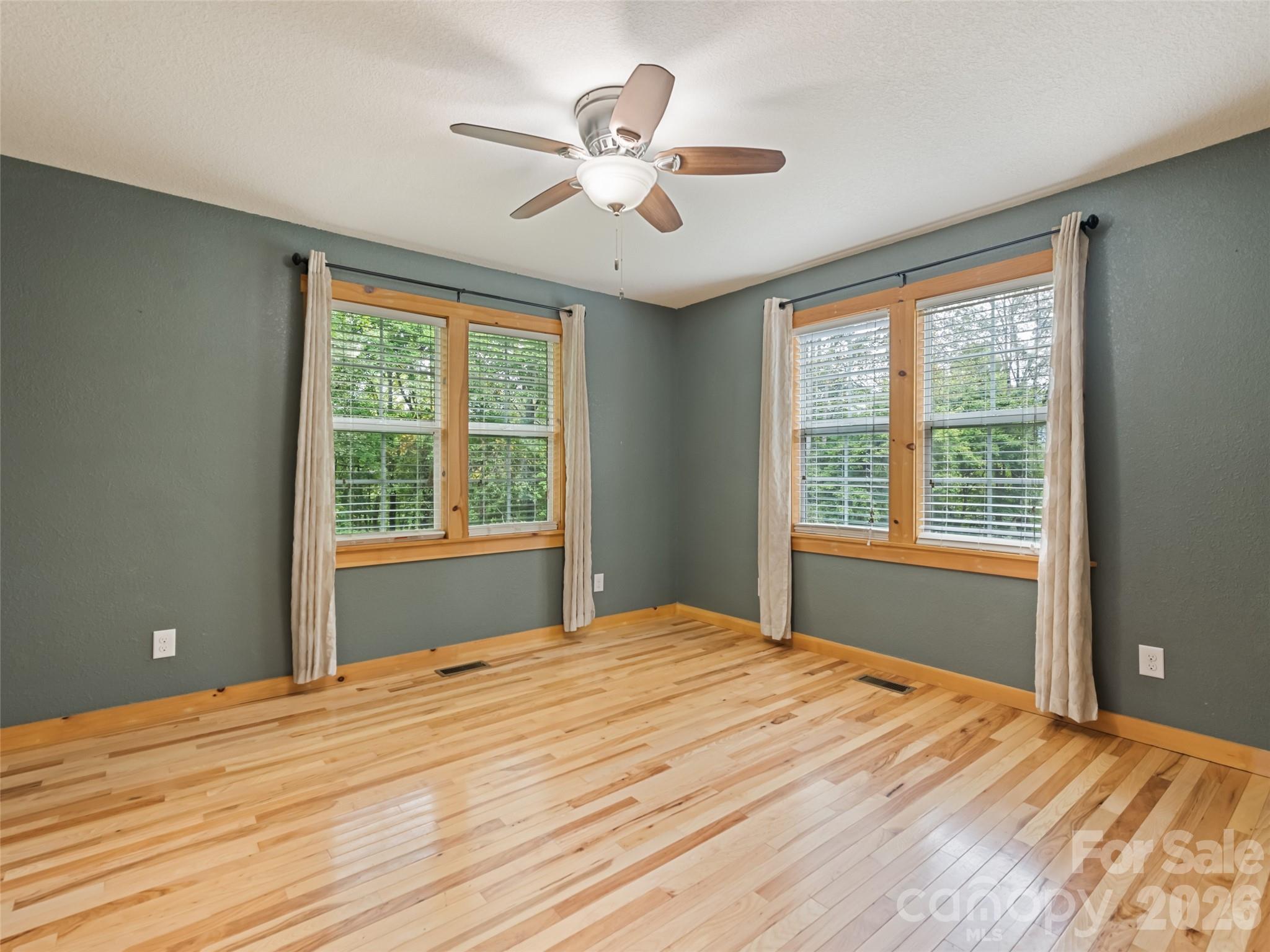 364 Lee Street — Sylva