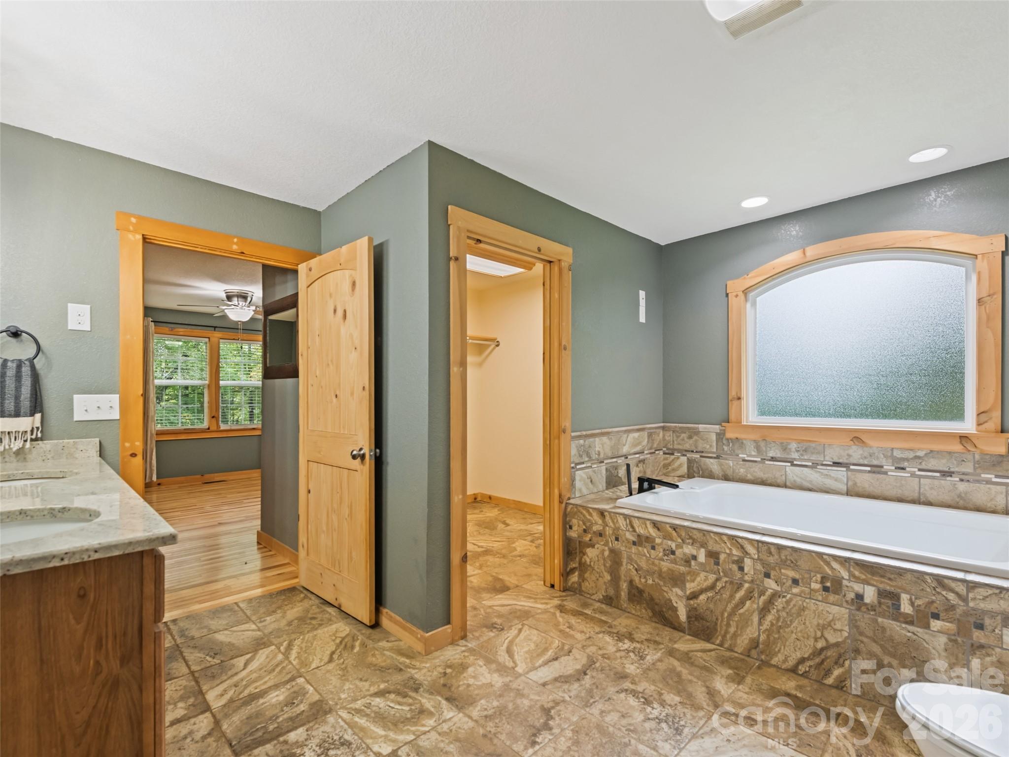 364 Lee Street — Sylva