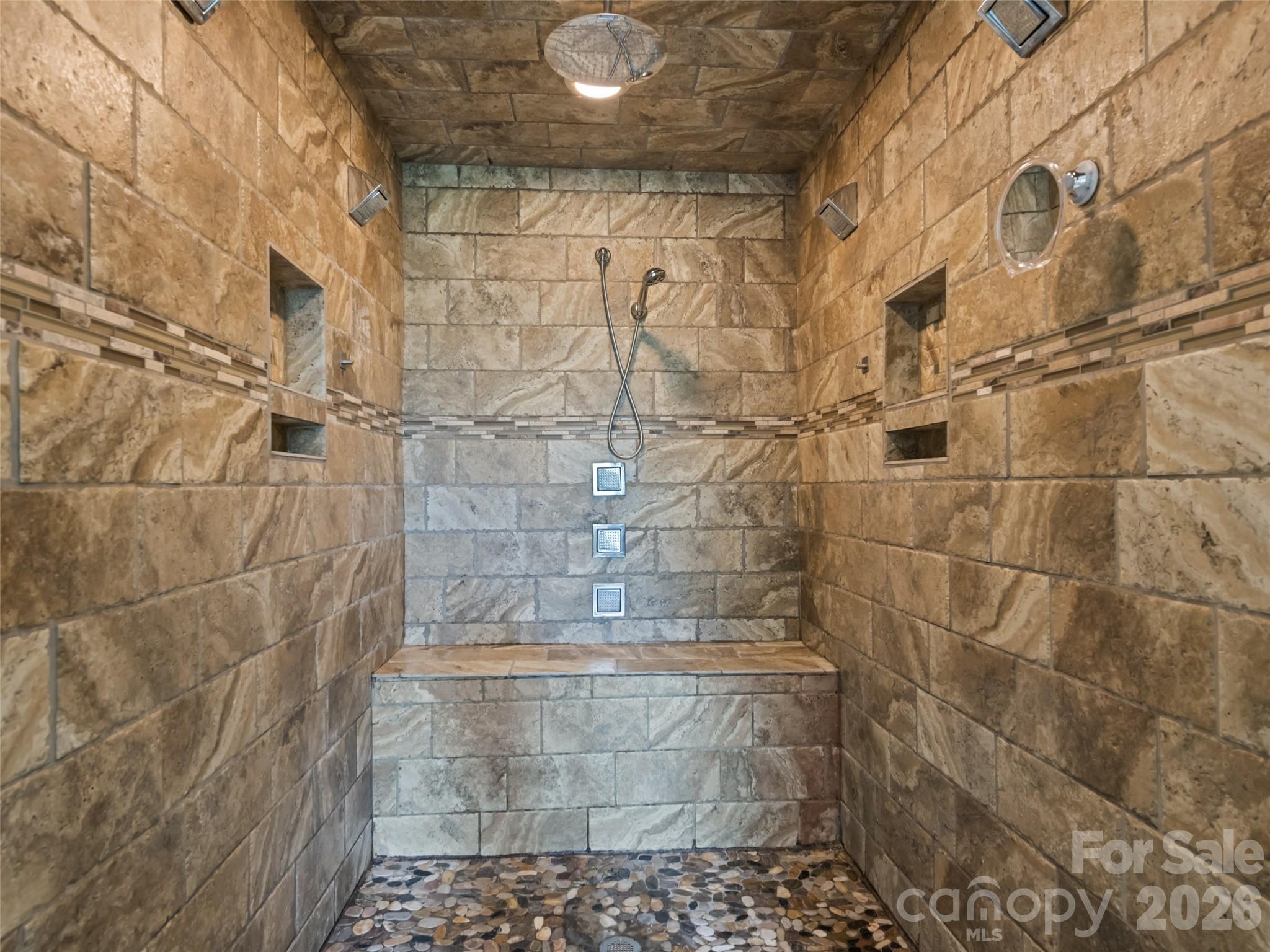 364 Lee Street — Sylva