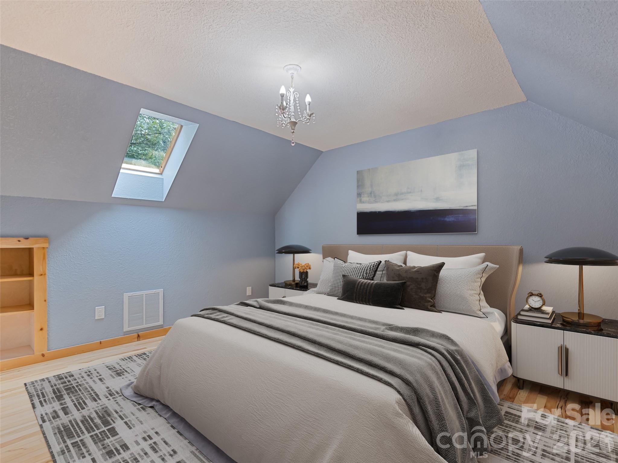 364 Lee Street — Sylva