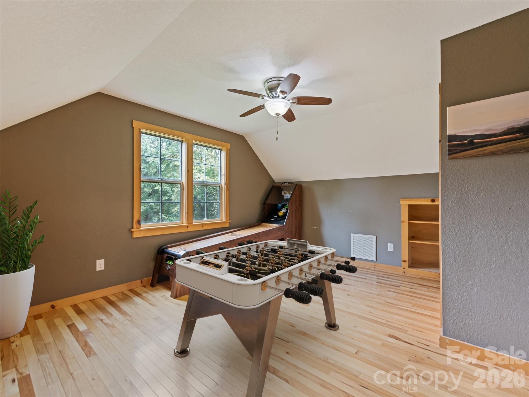 364 Lee Street — Sylva