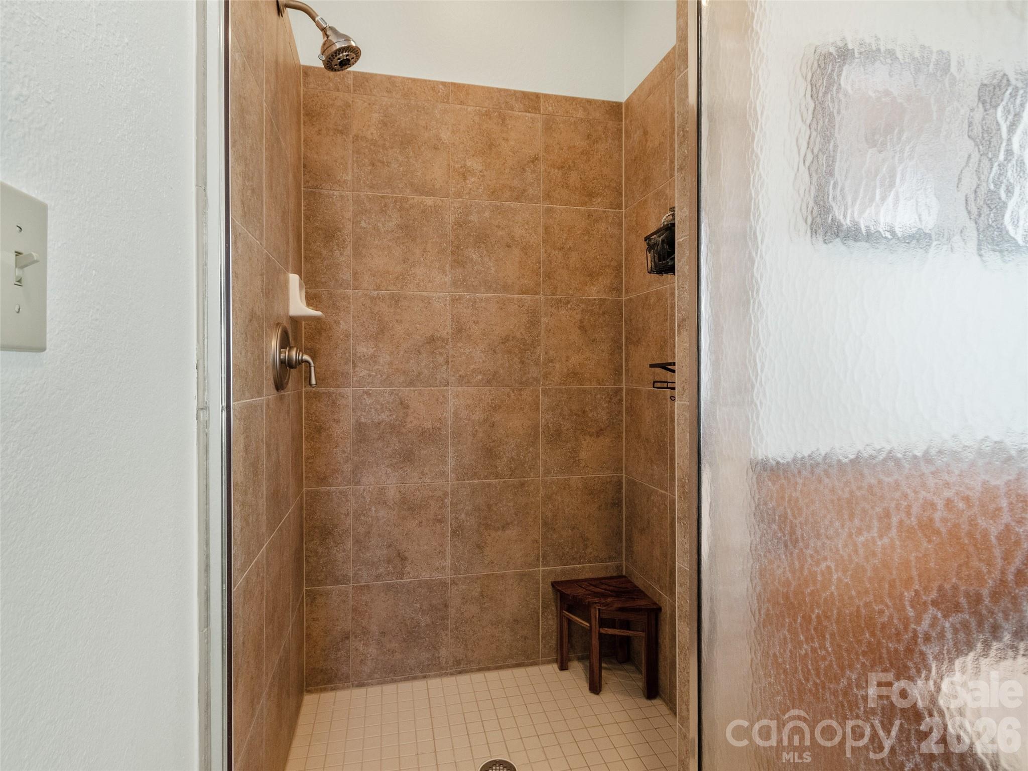 222 Creekside Way #D201 — Burnsville