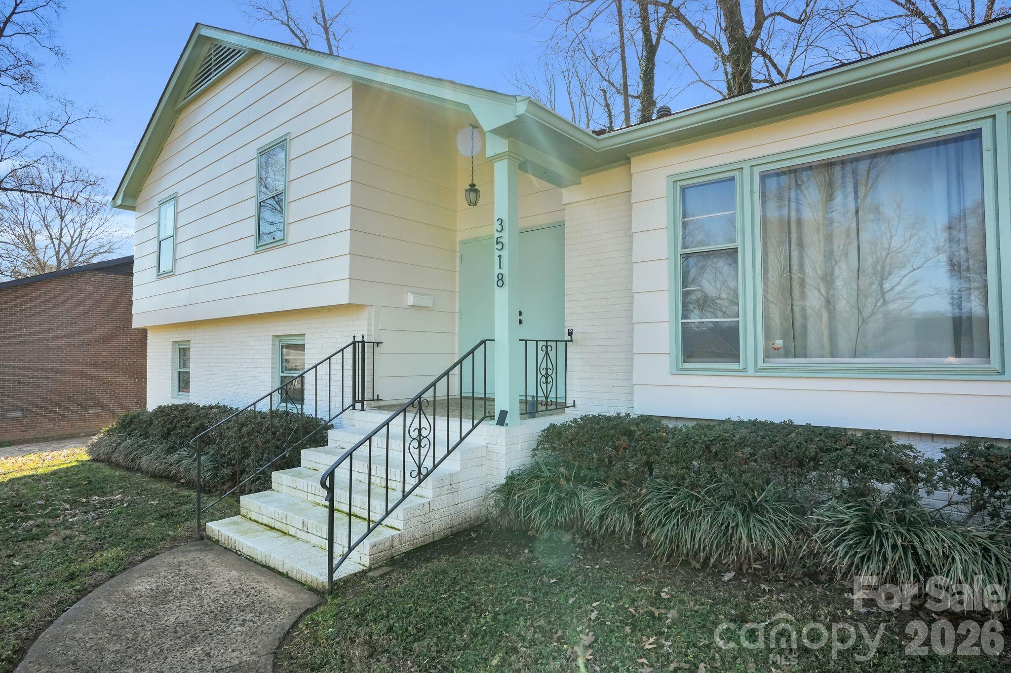 3518 Donovan Place — Charlotte