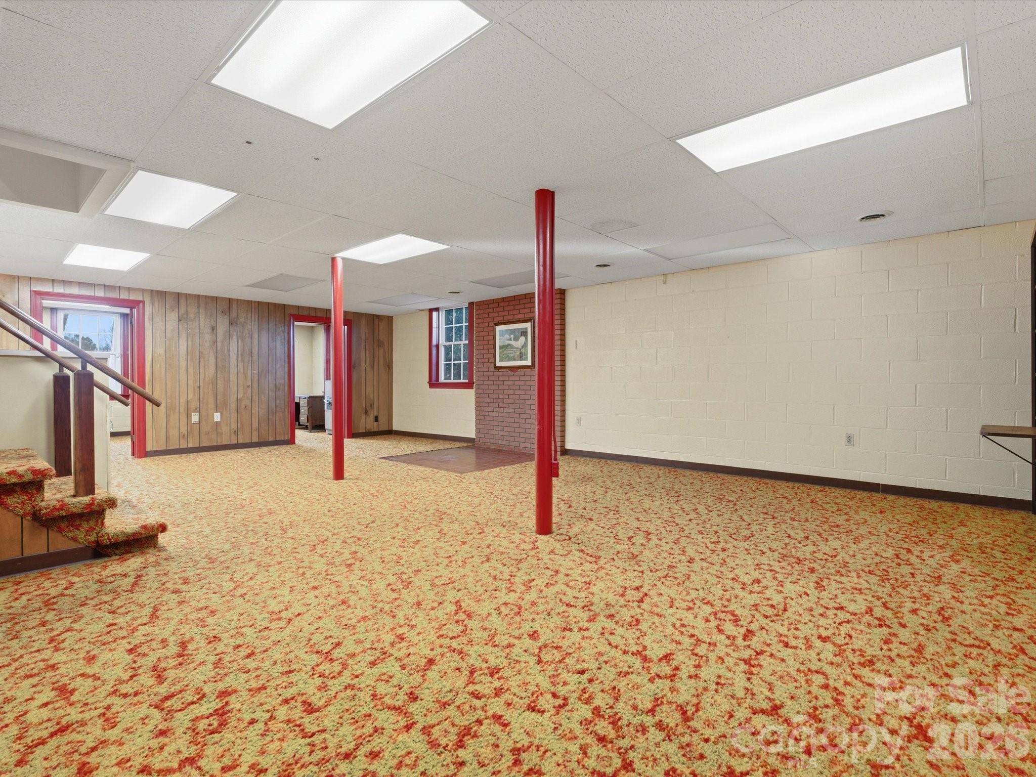 7591 Charlotte Highway — York