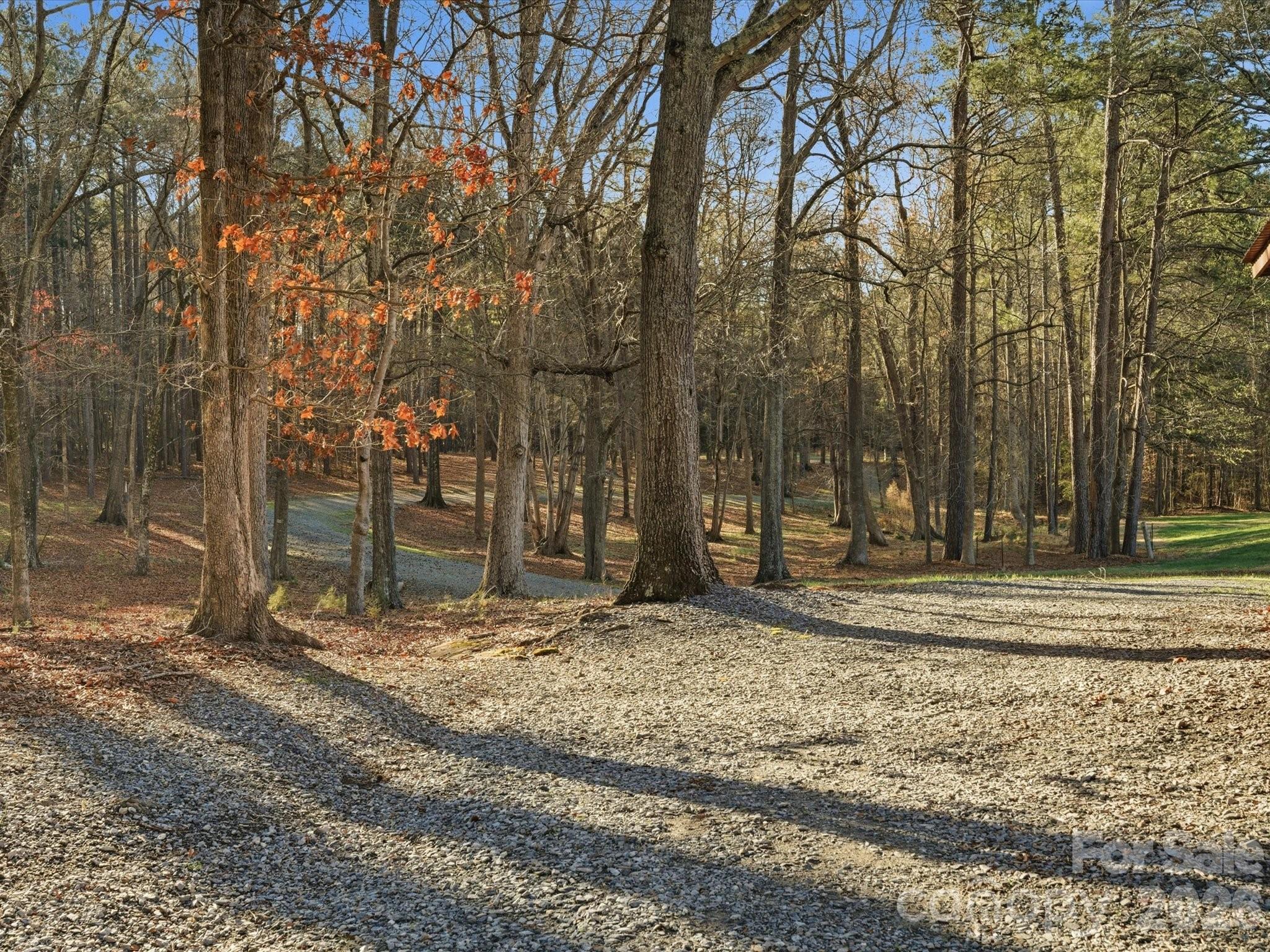 7591 Charlotte Highway — York