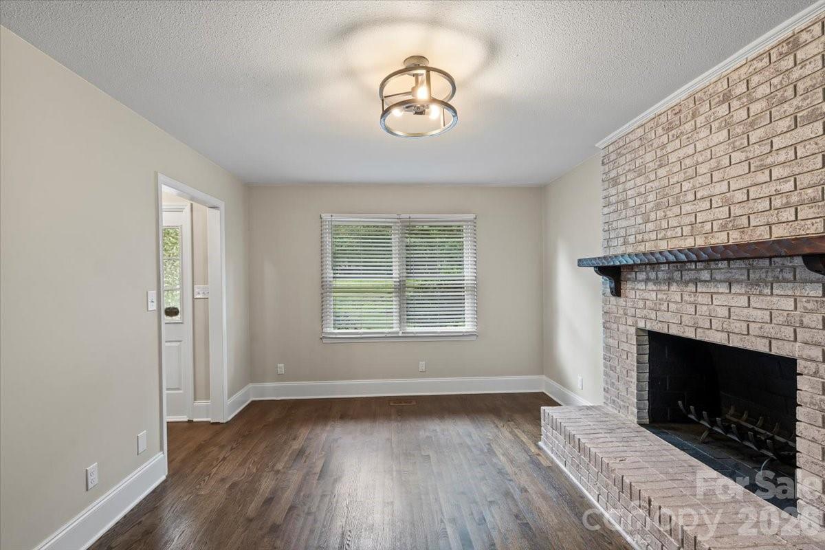 5811 Gettysburg Drive NW — Concord
