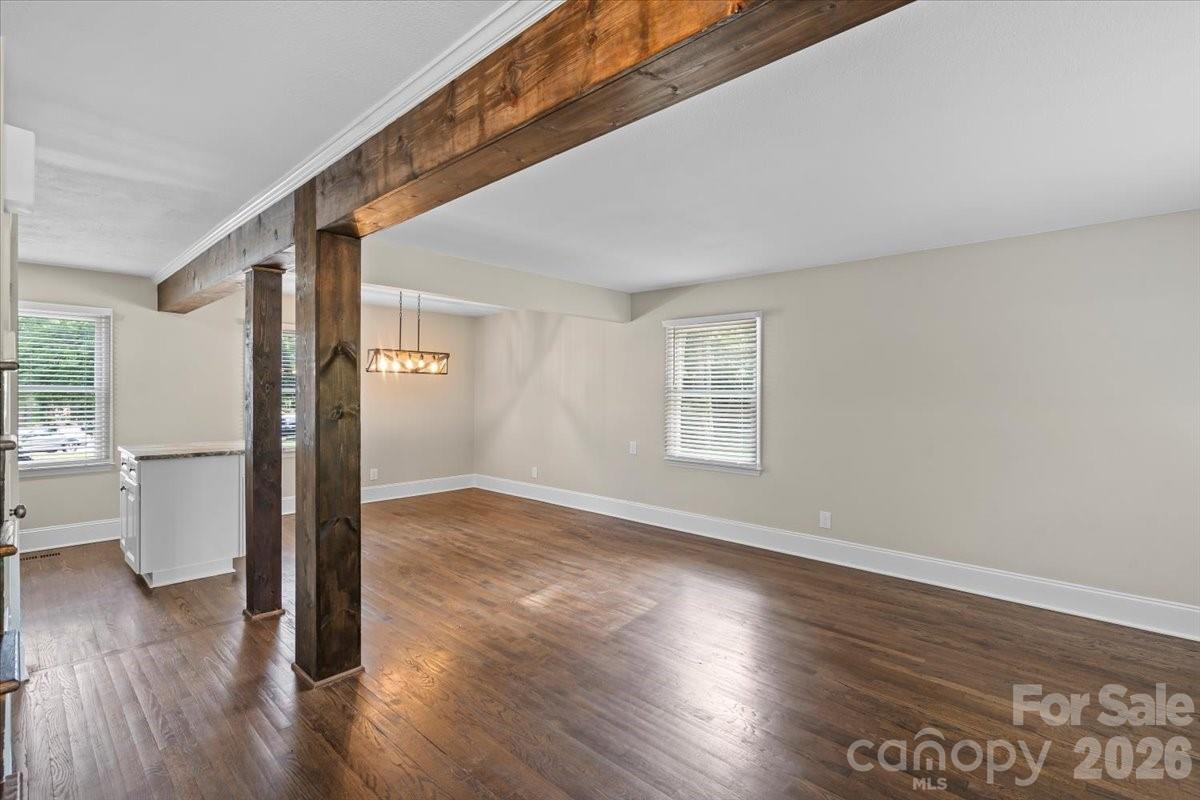 5811 Gettysburg Drive NW — Concord