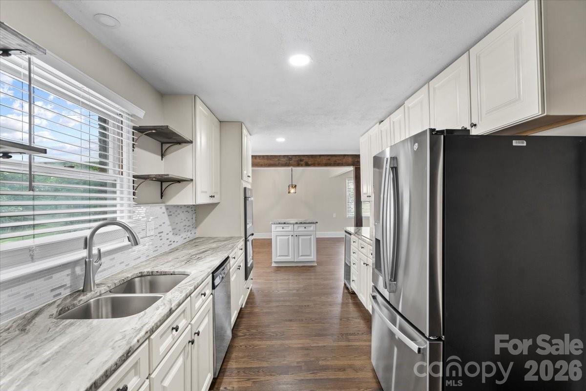 5811 Gettysburg Drive NW — Concord