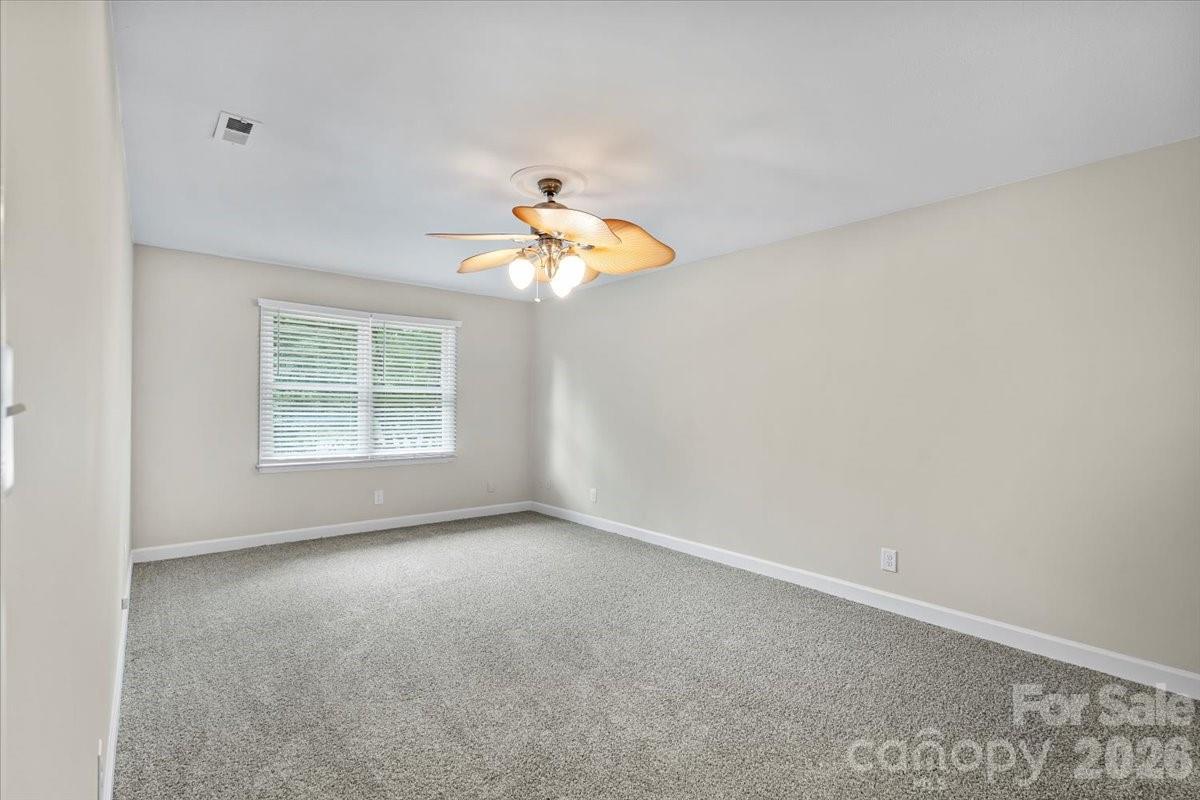 5811 Gettysburg Drive NW — Concord