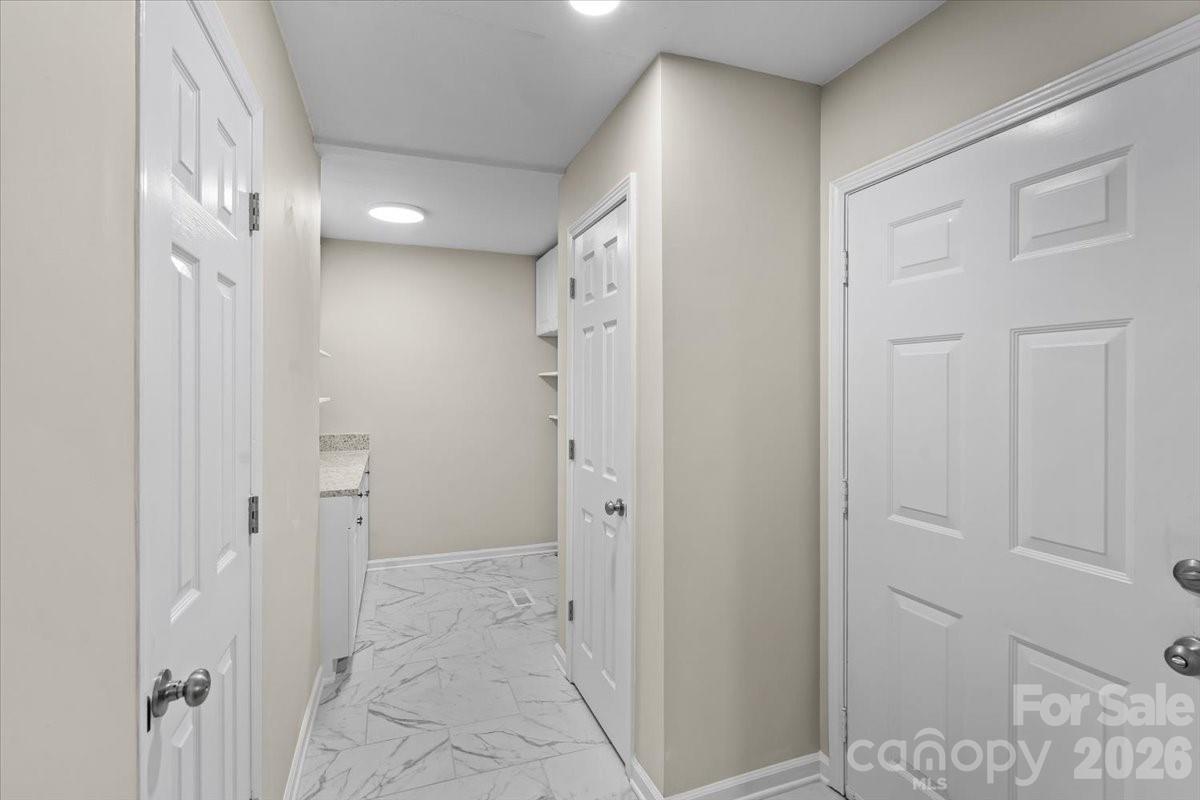 5811 Gettysburg Drive NW — Concord