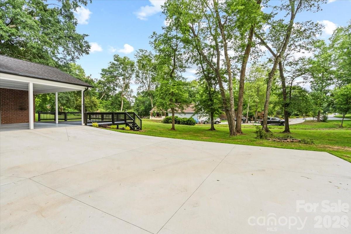 5811 Gettysburg Drive NW — Concord
