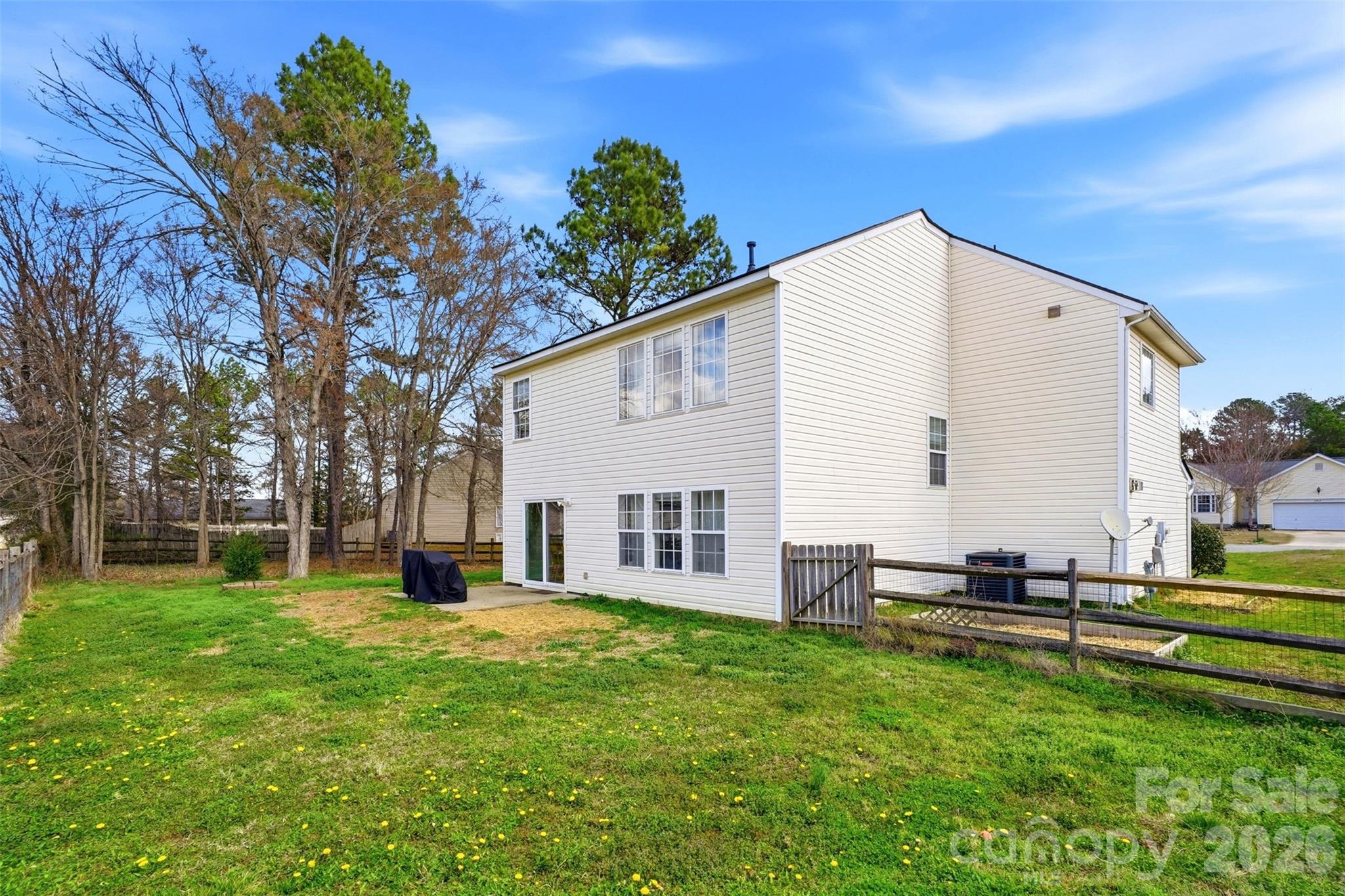 5016 Hildreth Court — Concord