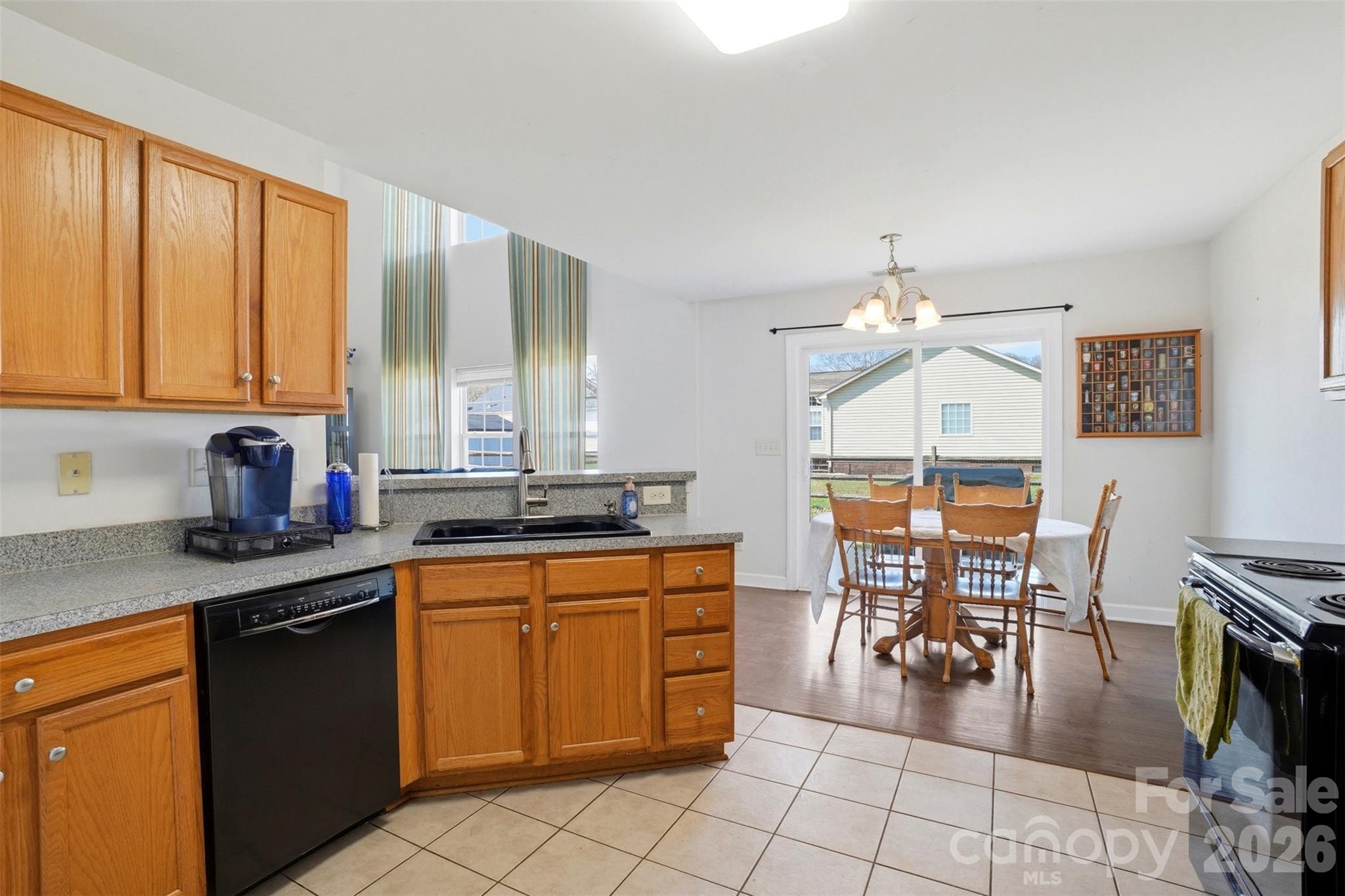 5016 Hildreth Court — Concord