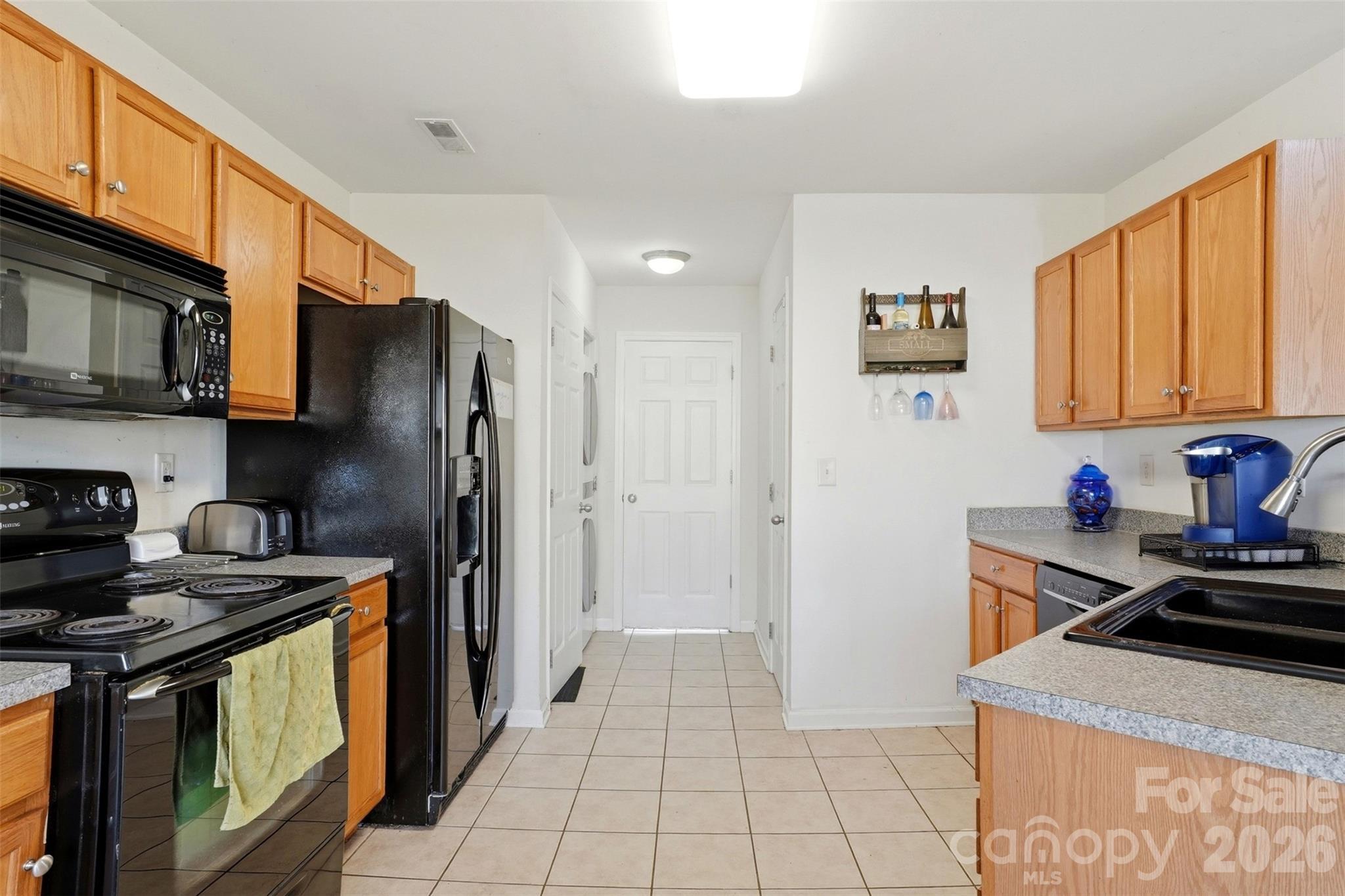 5016 Hildreth Court — Concord