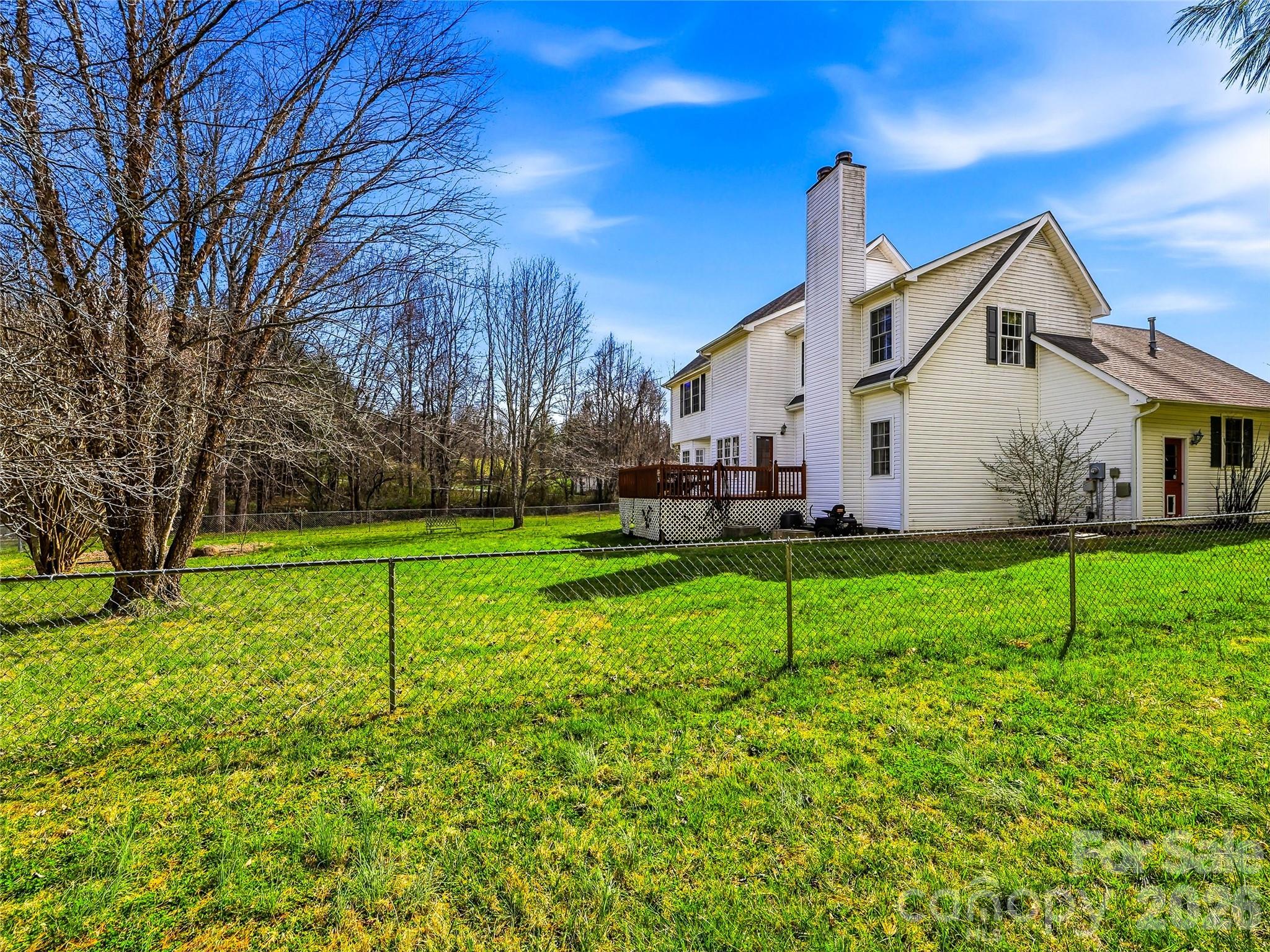 61 Rolling Hills Road — Mills River