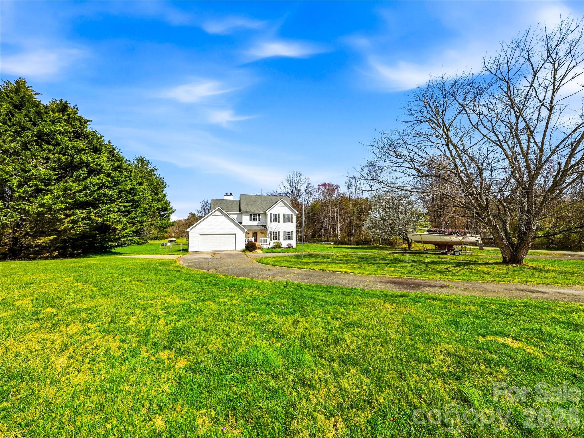 61 Rolling Hills Road — Mills River