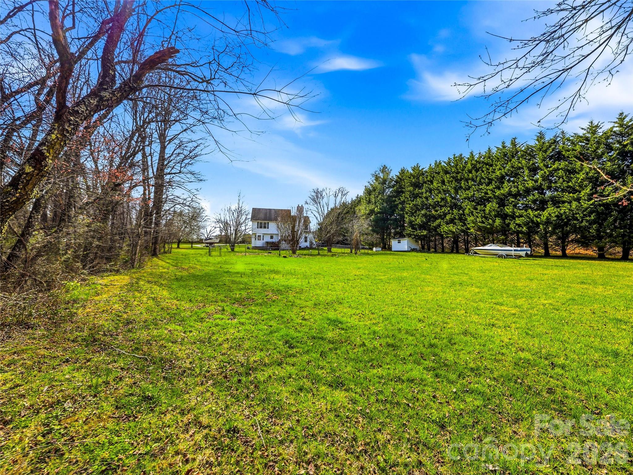 61 Rolling Hills Road — Mills River