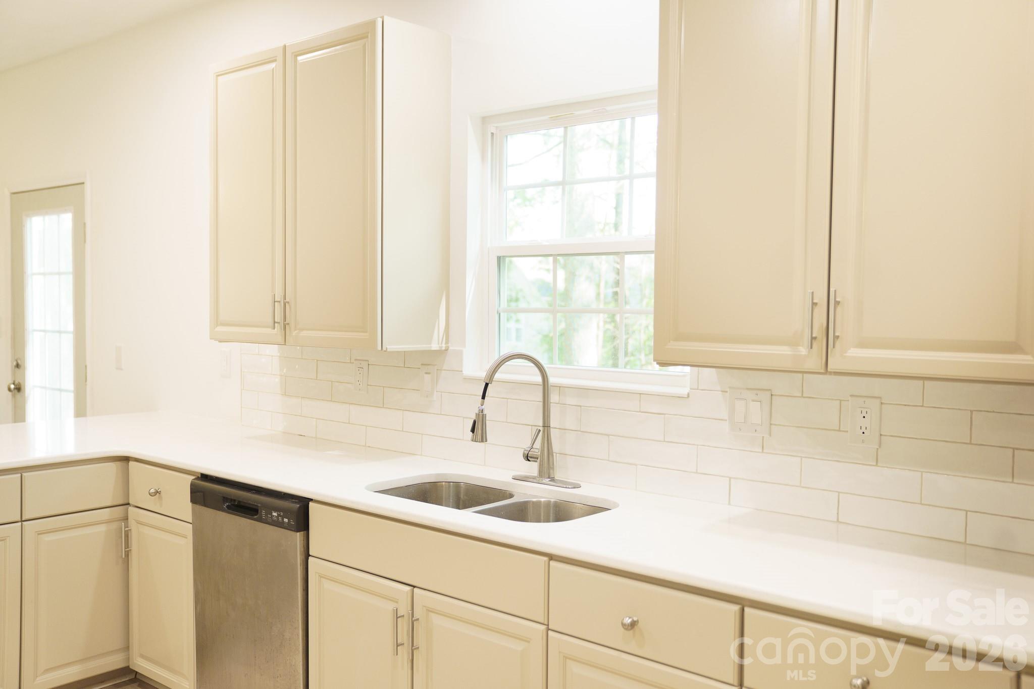 12224 Sutters Hill Court #5 — Charlotte