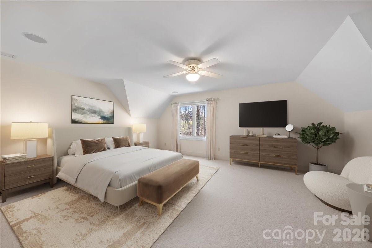 1043 Rolling Green Drive — Newton