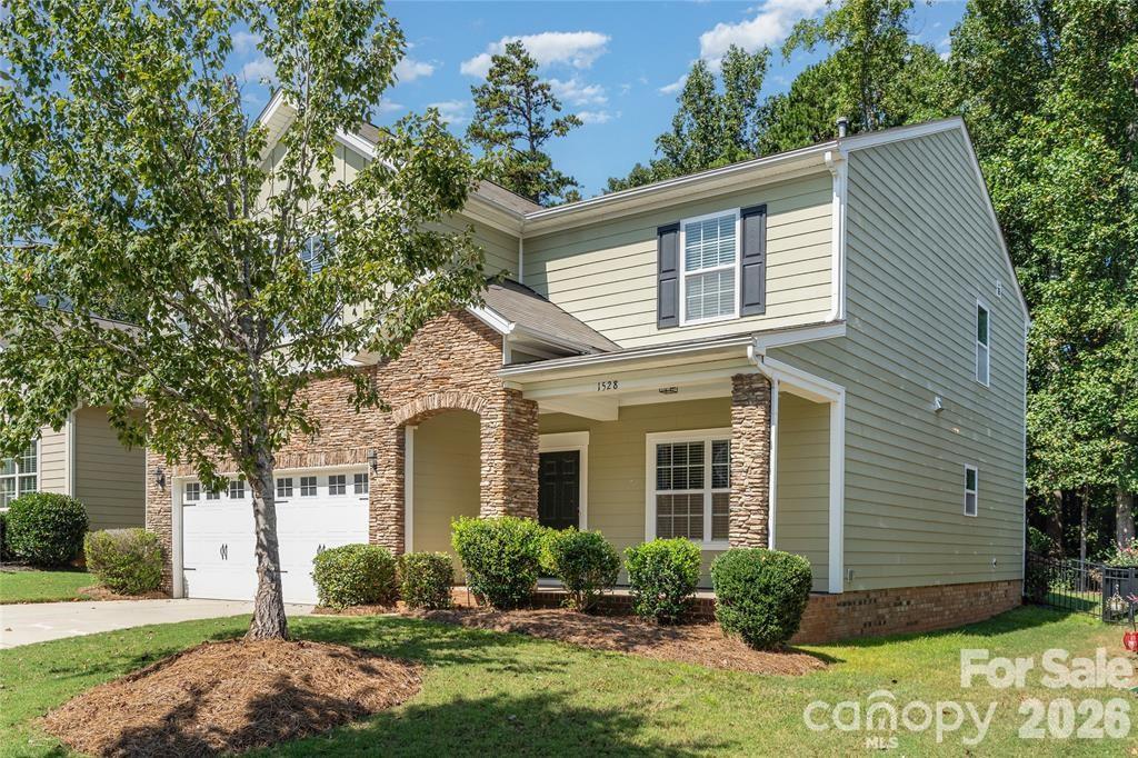 1528 Spring Blossom Trail — Fort Mill