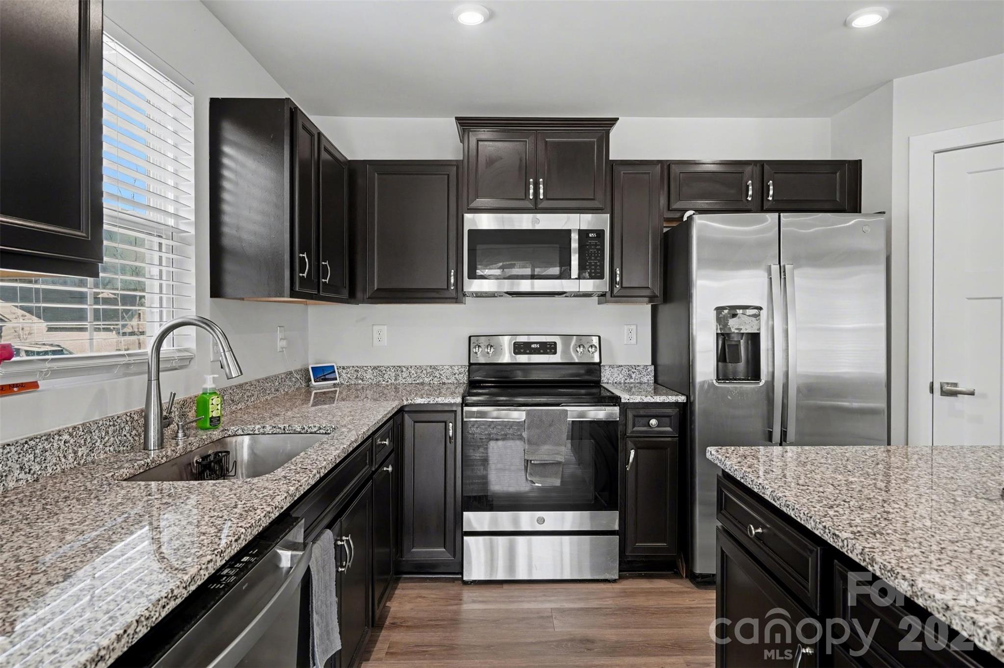 621 Grandiflora Avenue — Lancaster