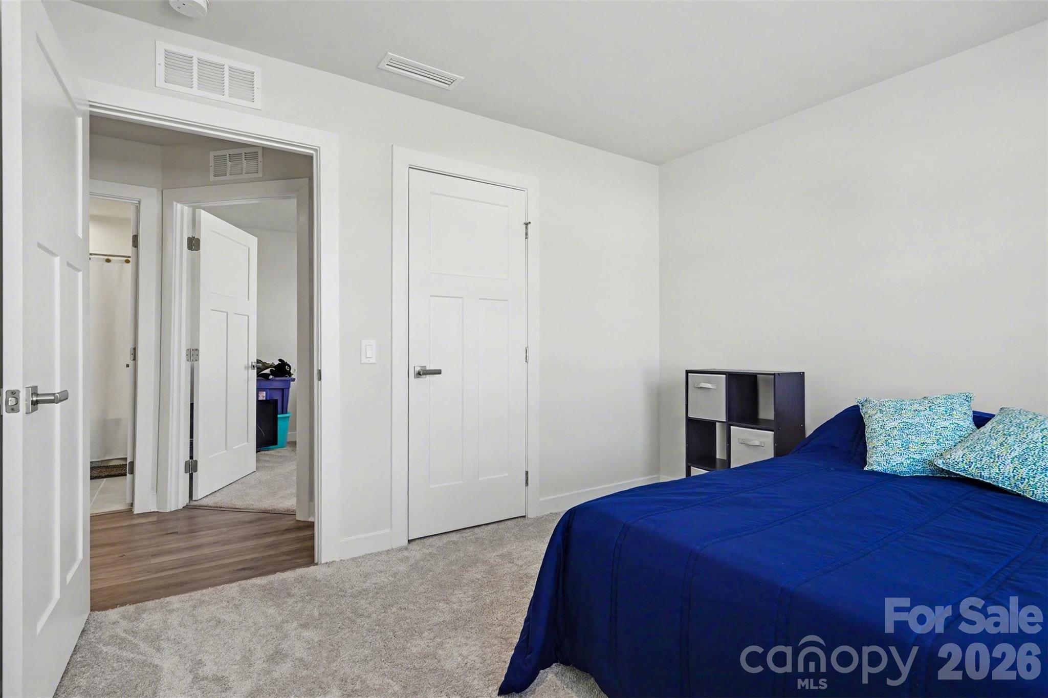 621 Grandiflora Avenue — Lancaster