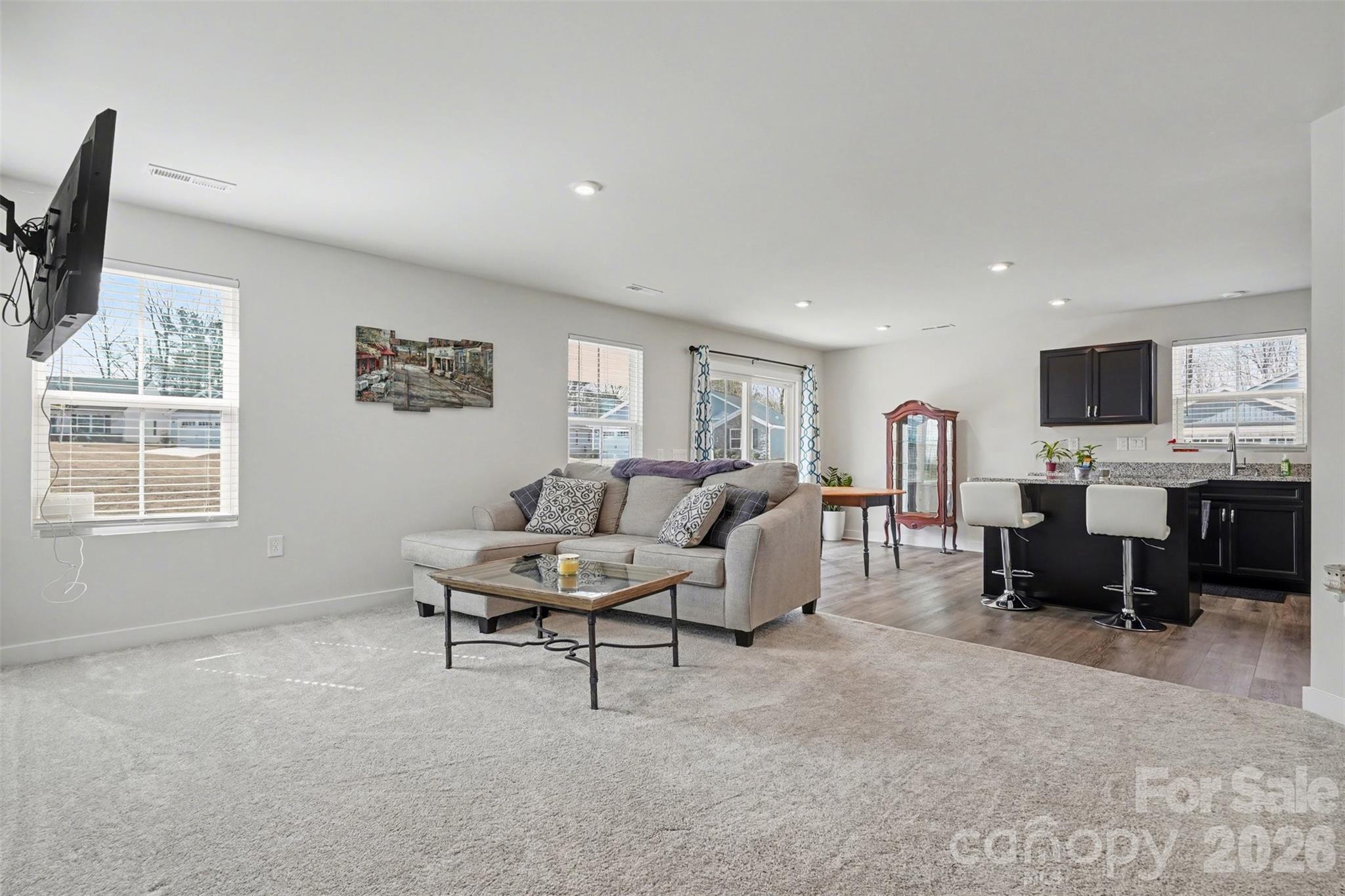 621 Grandiflora Avenue — Lancaster