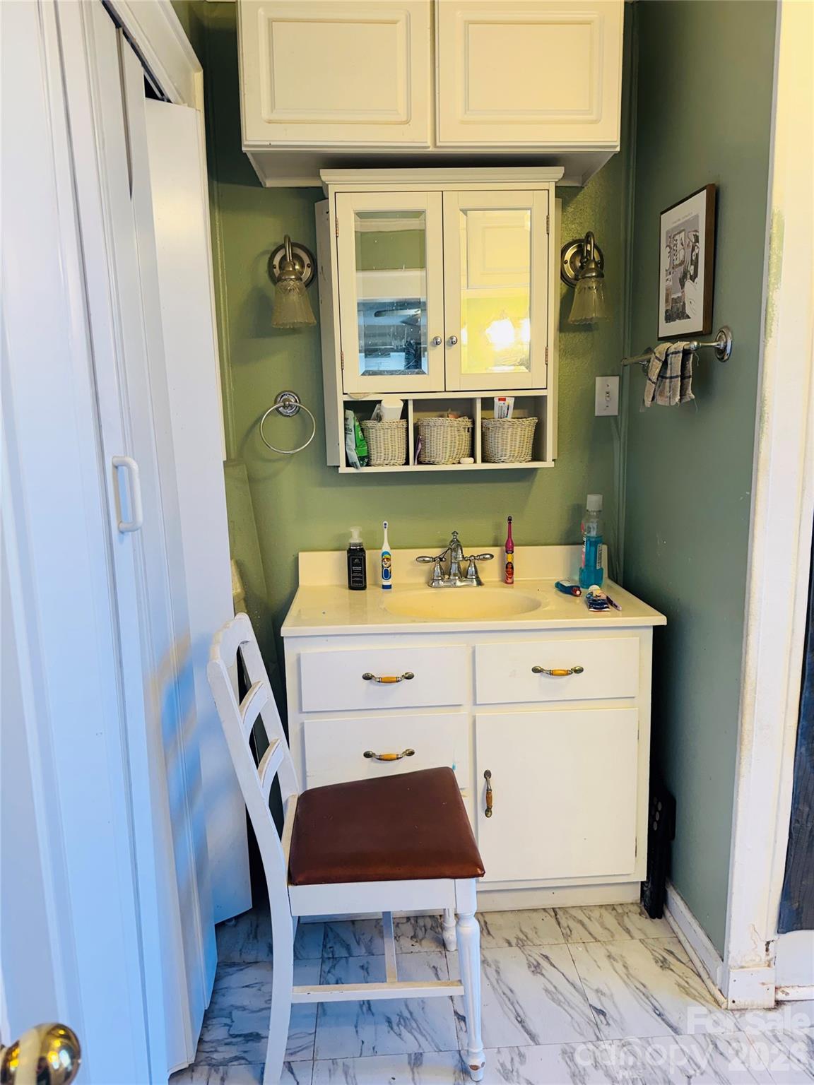 824 Baxter Road — Cherryville