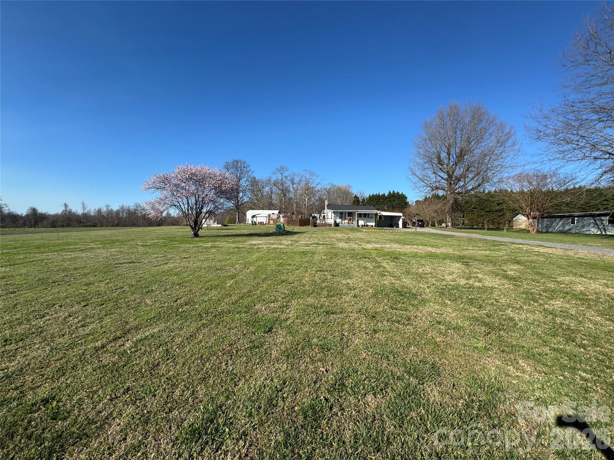824 Baxter Road — Cherryville
