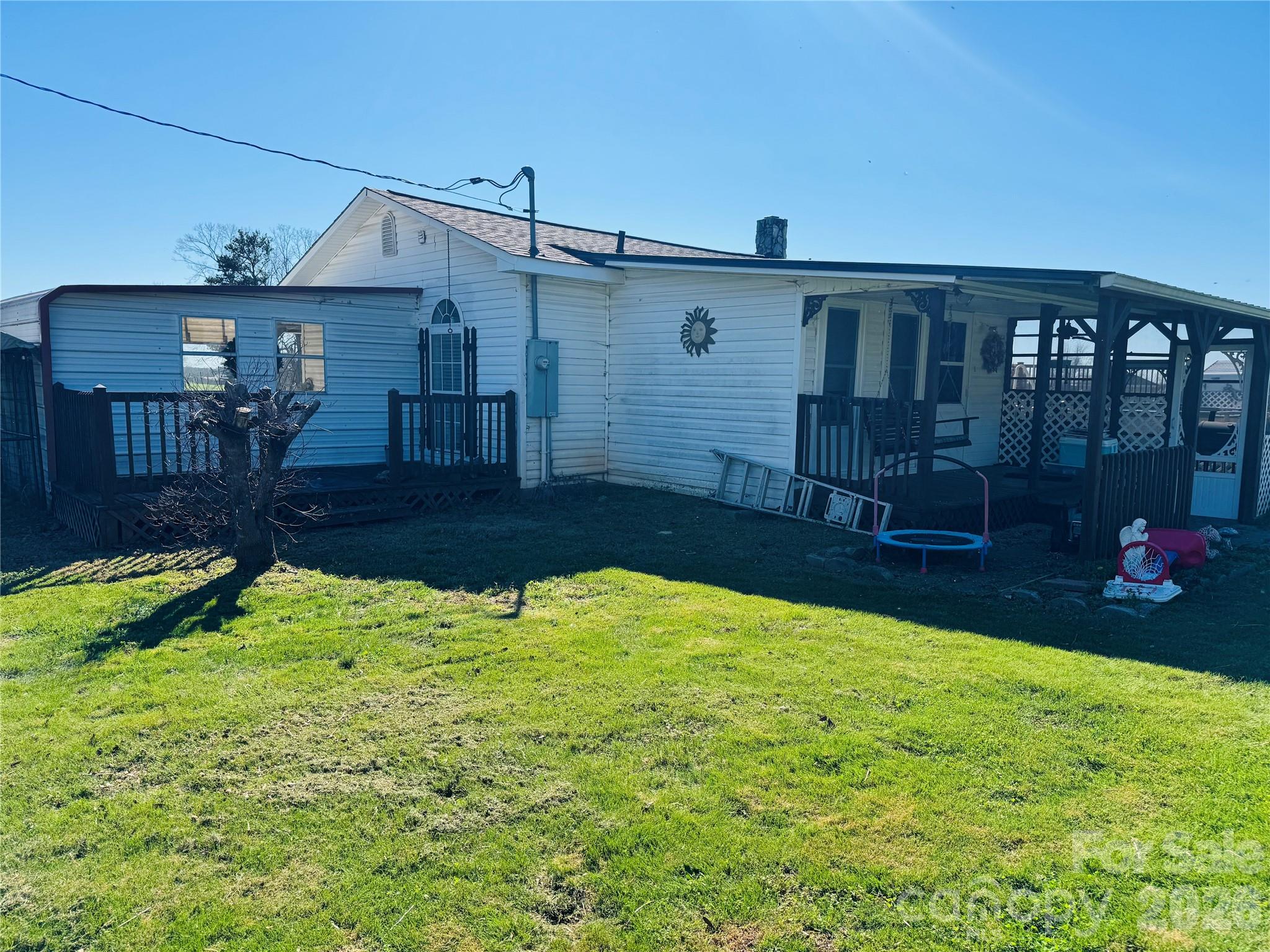 824 Baxter Road — Cherryville