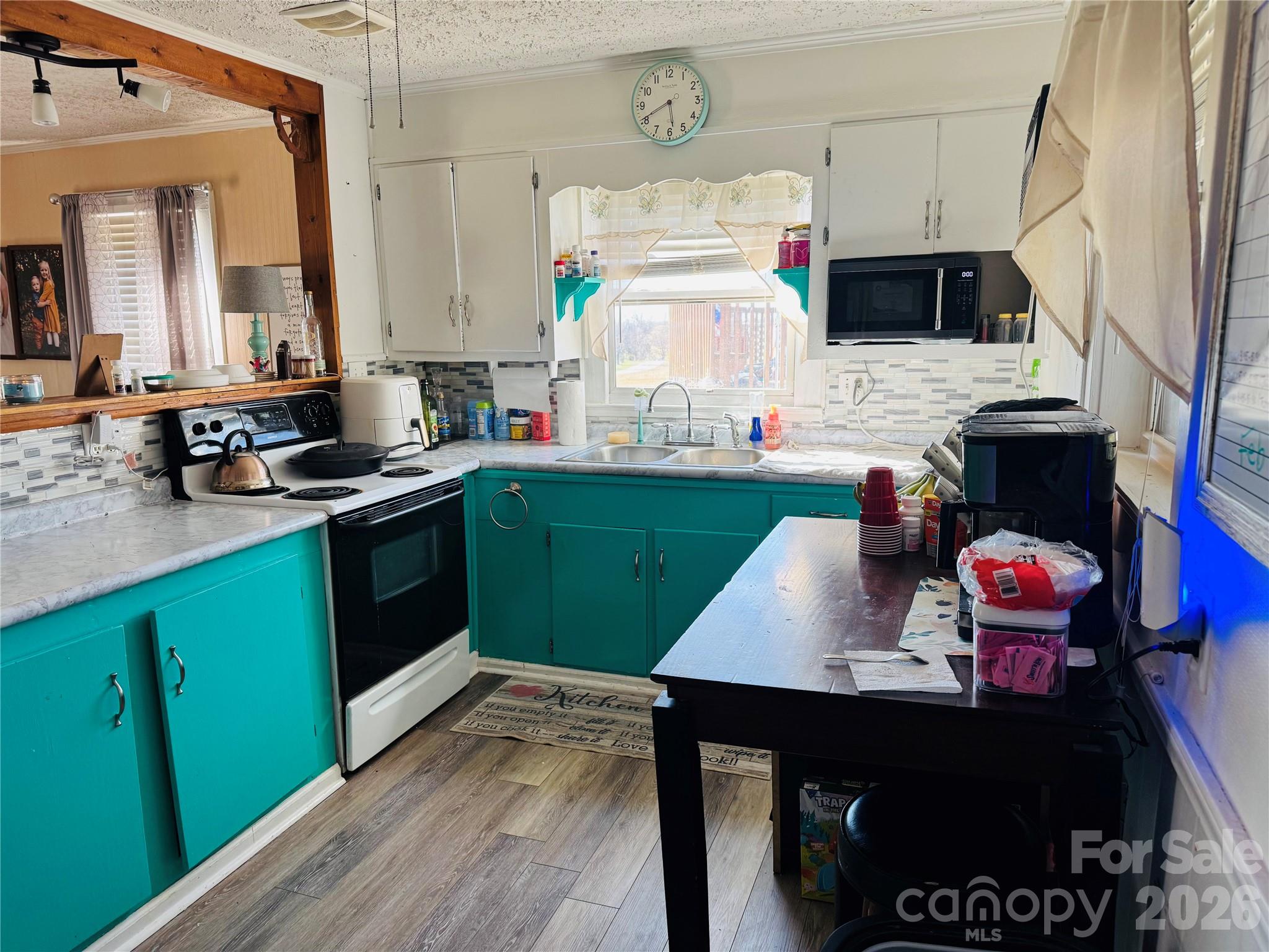 824 Baxter Road — Cherryville