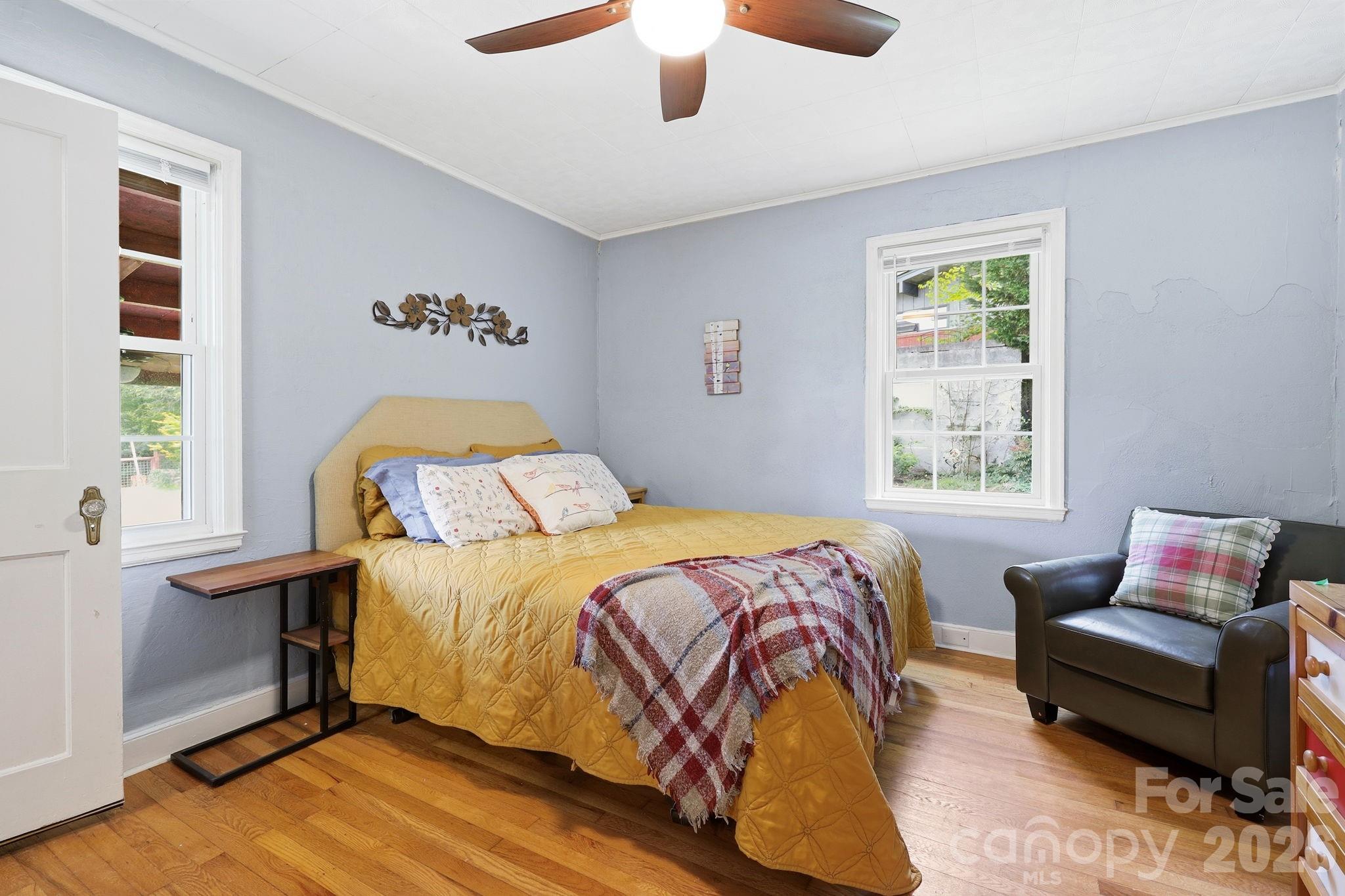 129 Mears Avenue — Canton