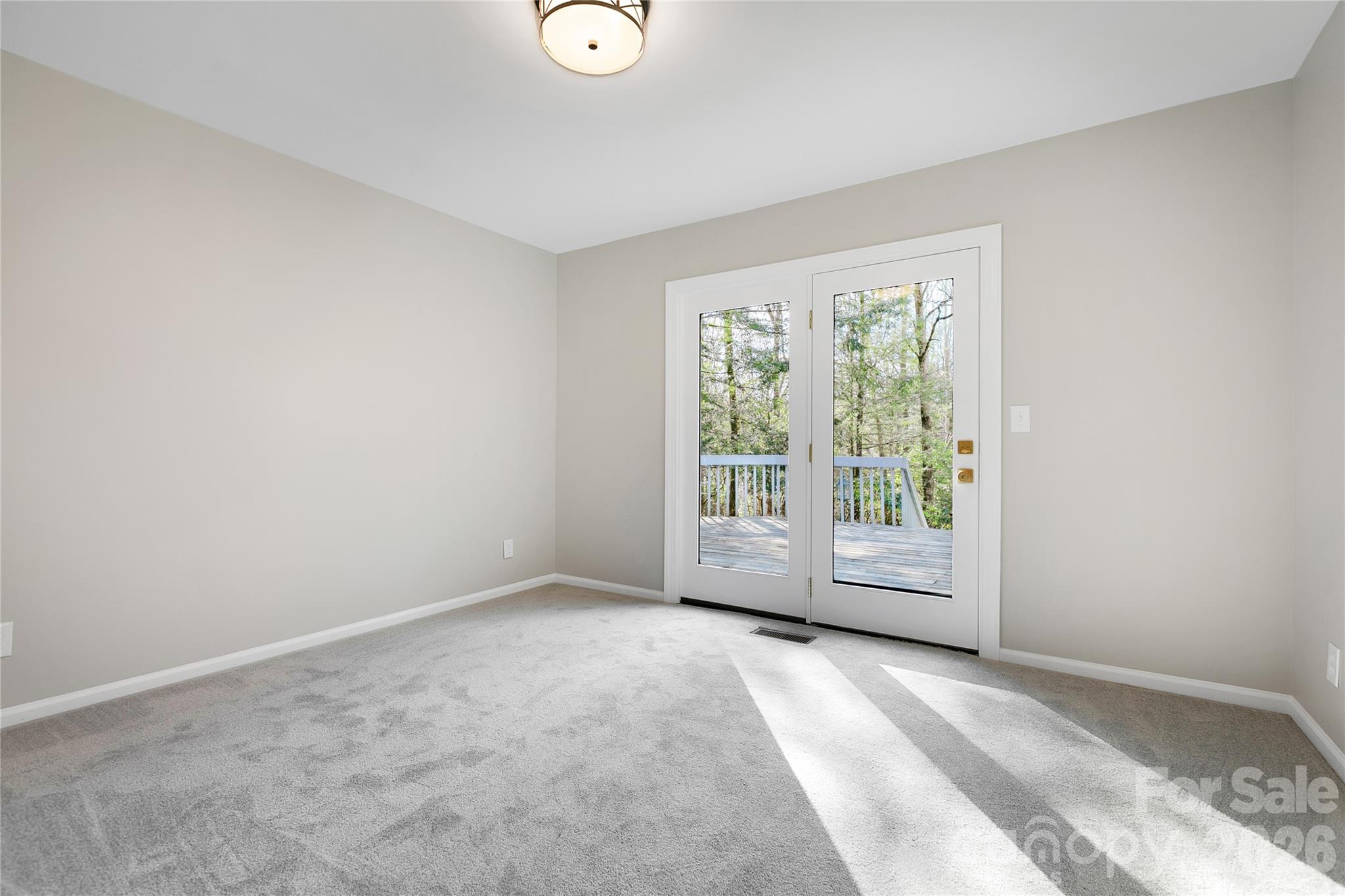 3814 Connestee Trail — Brevard