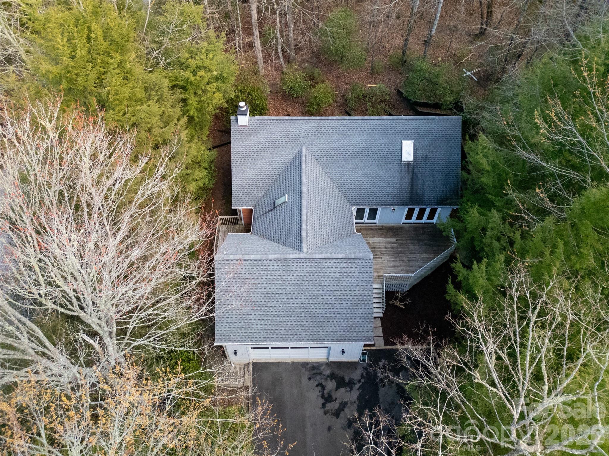 3814 Connestee Trail — Brevard