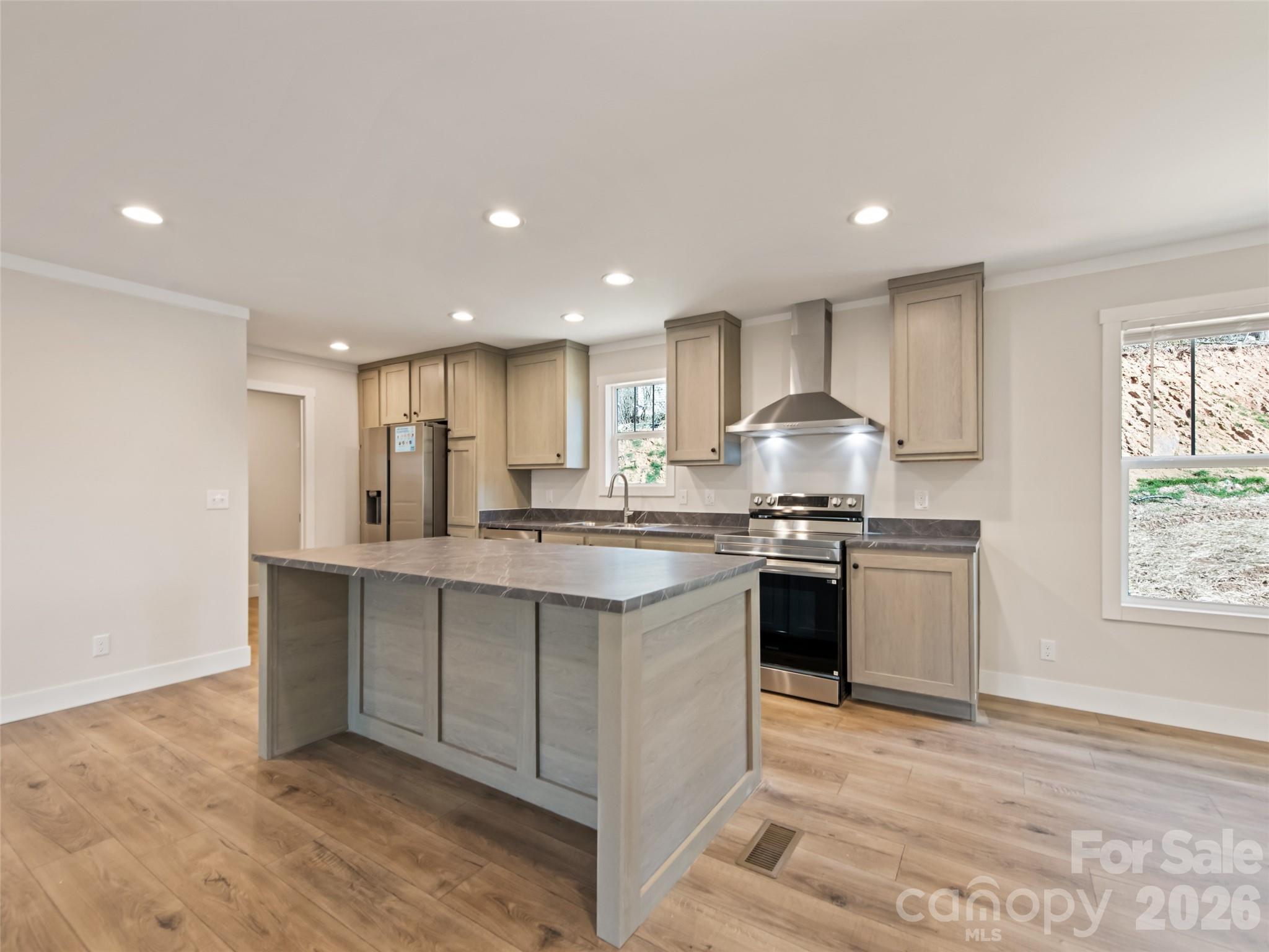 101 Geiranger Drive — Clyde