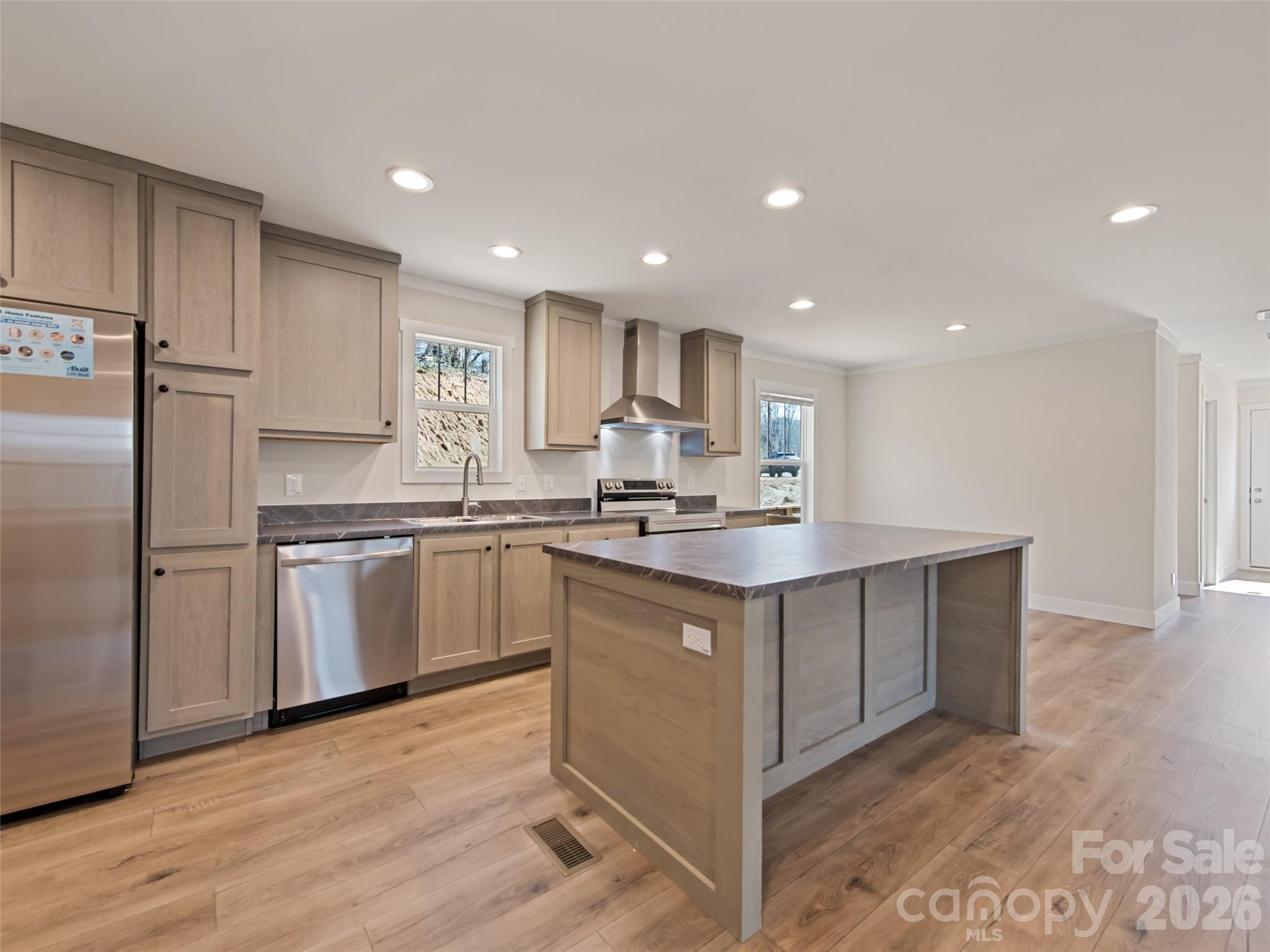 101 Geiranger Drive — Clyde