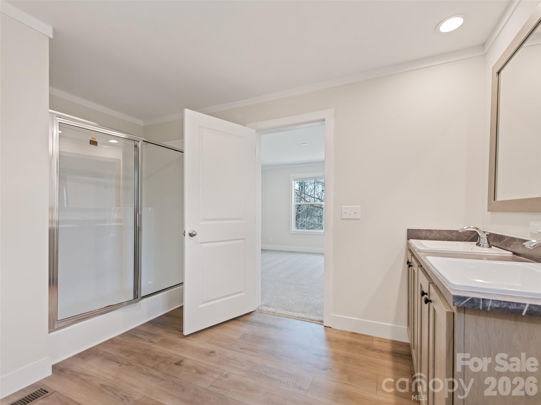 101 Geiranger Drive — Clyde