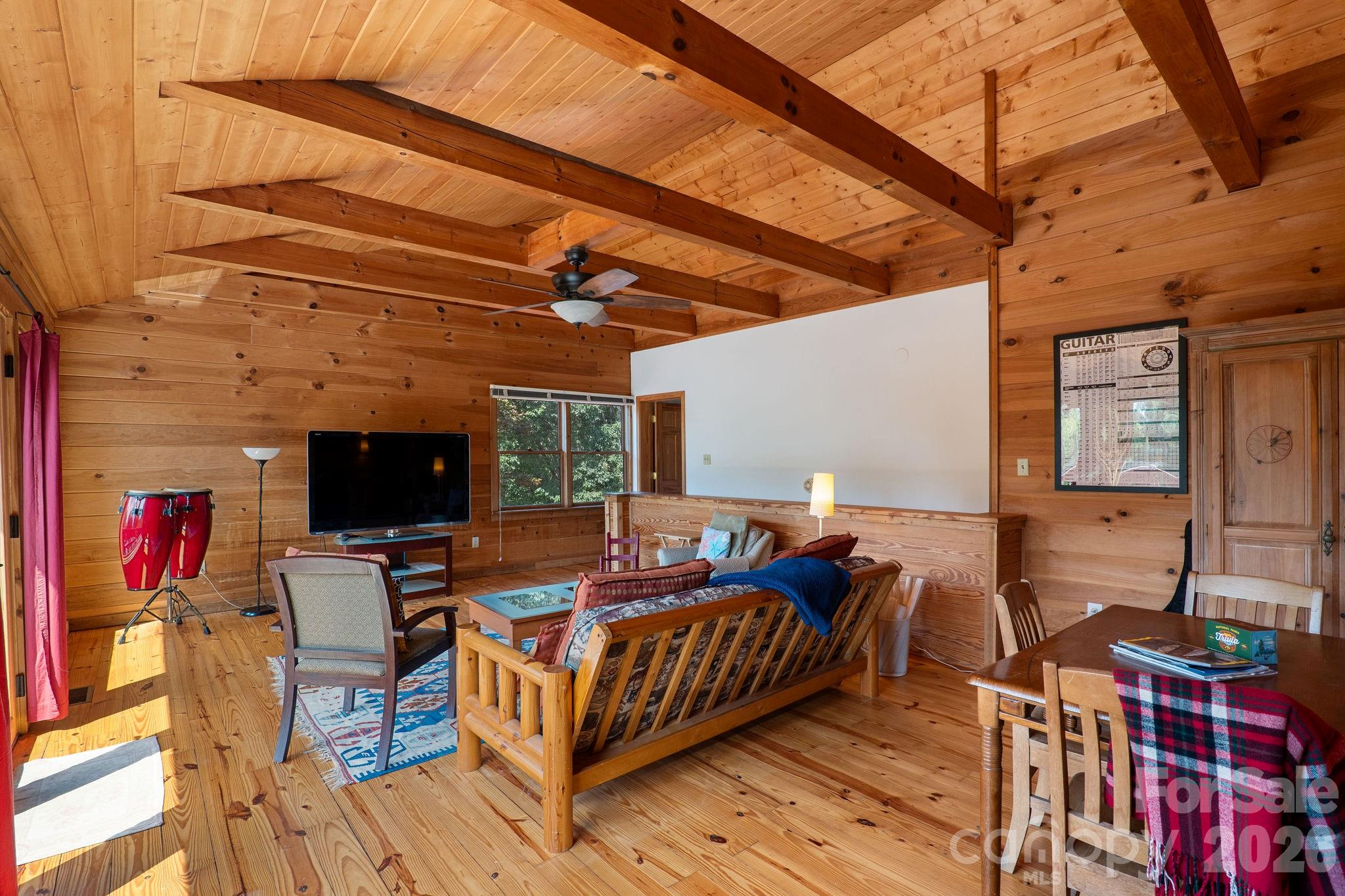 150 Avondale Ridge Road — Asheville