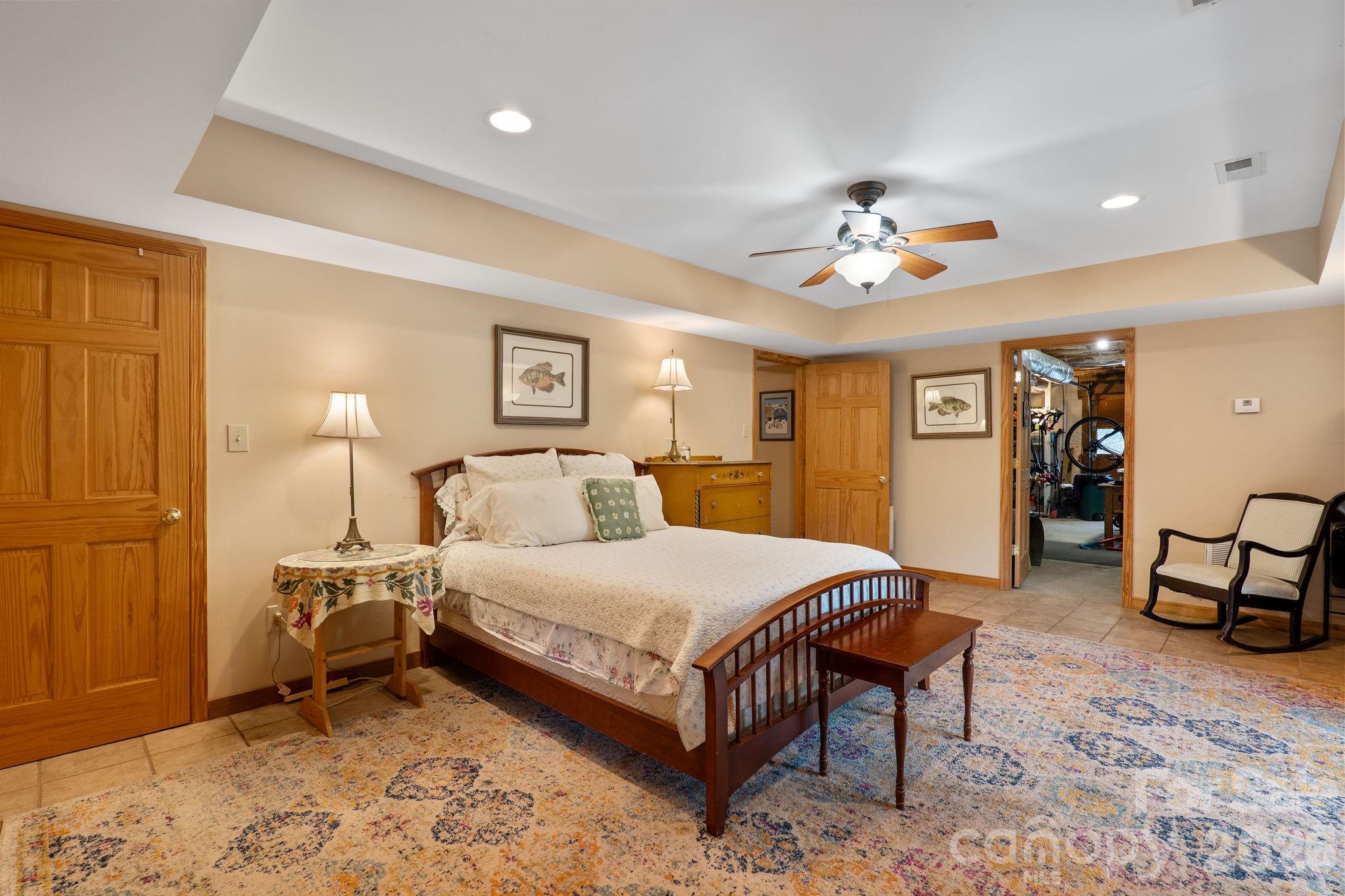 150 Avondale Ridge Road — Asheville