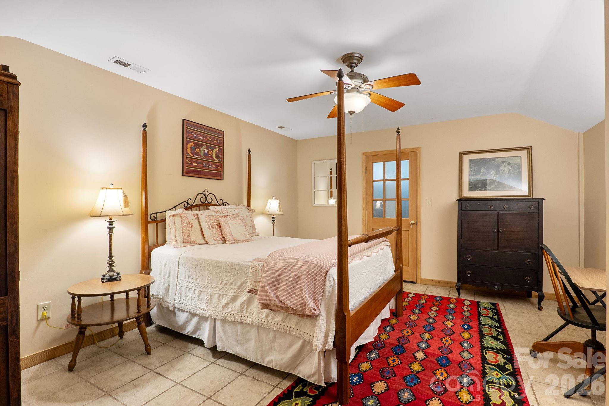 150 Avondale Ridge Road — Asheville