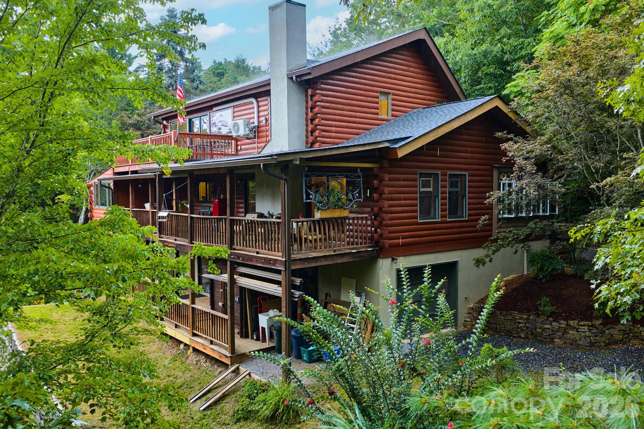 150 Avondale Ridge Road — Asheville